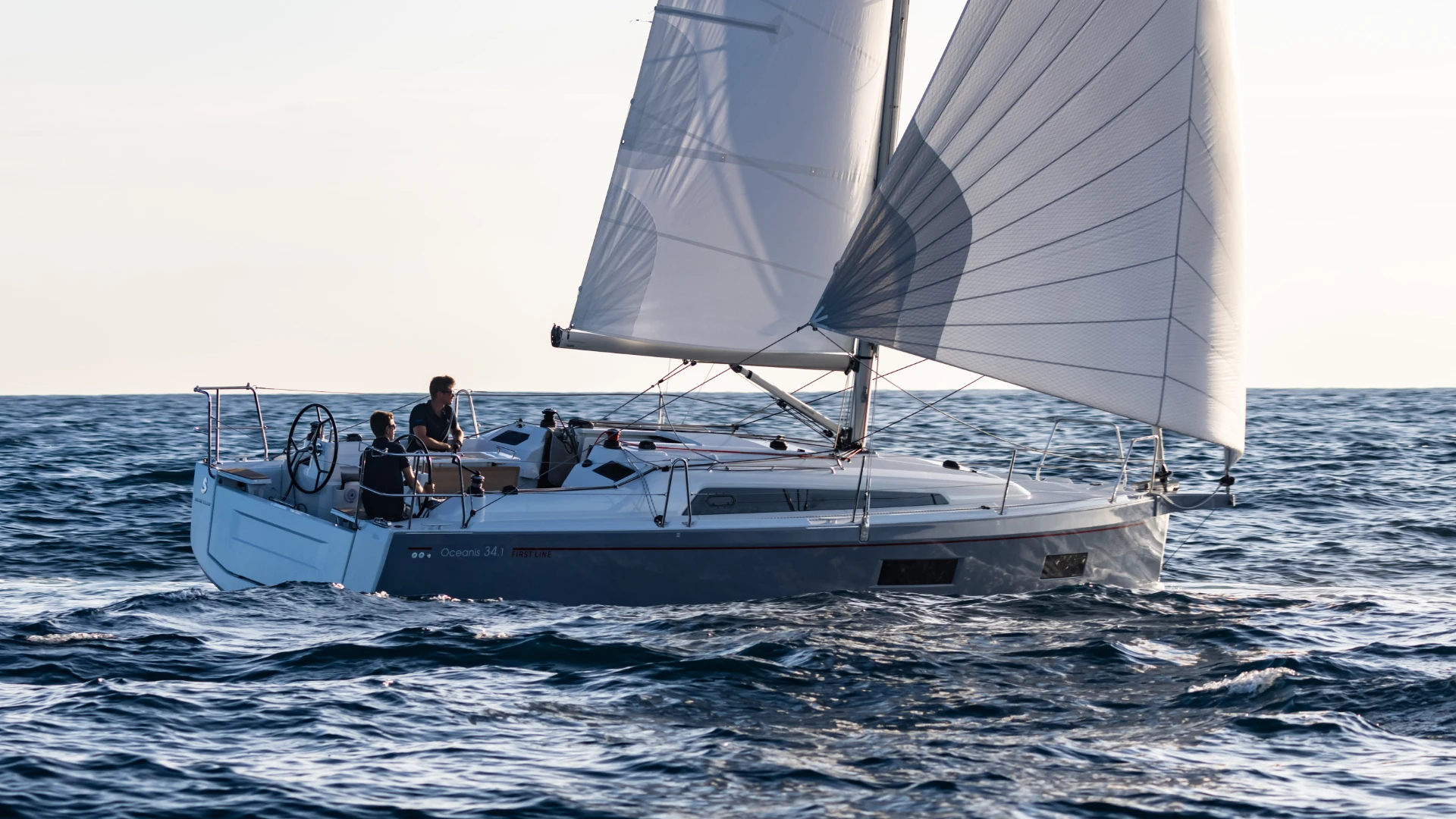 Beneteau Oceanis 34.1 – Must Have Options