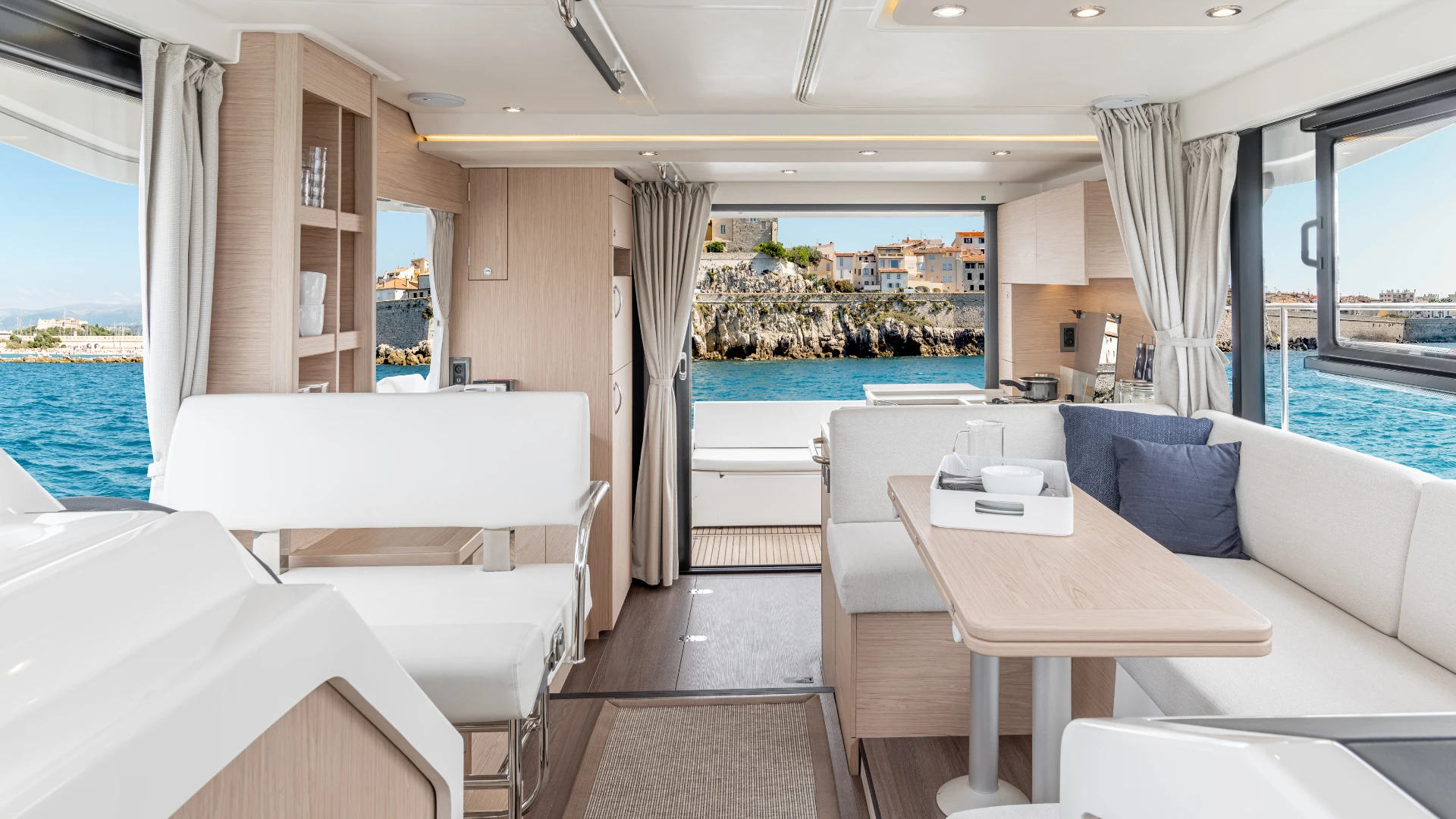 Beneteau Swift Trawler 41 Sedan – SPECIAL OFFER - 10