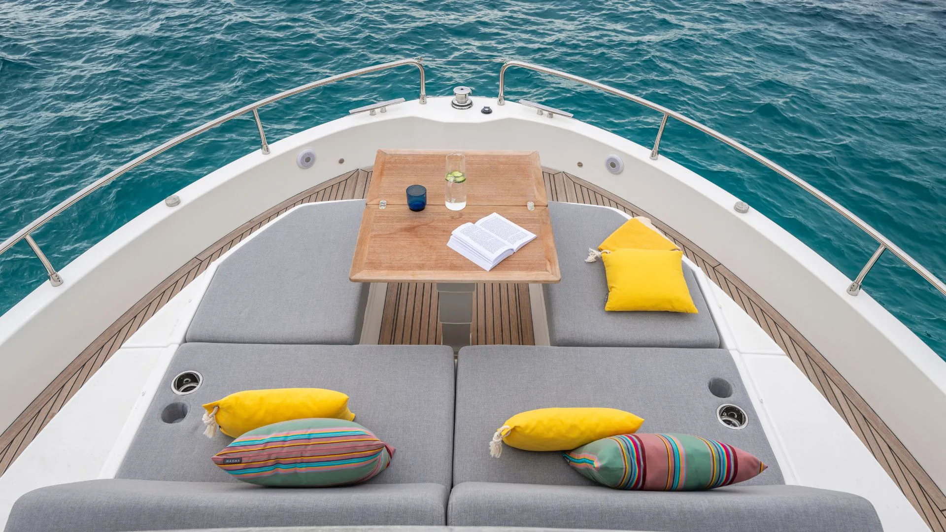 Swift Trawler 54 Sunpad