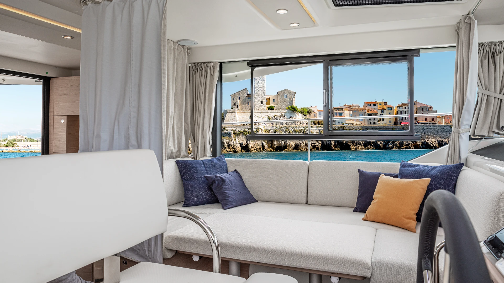 Beneteau Swift Trawler 41 Sedan – SPECIAL OFFER - 15