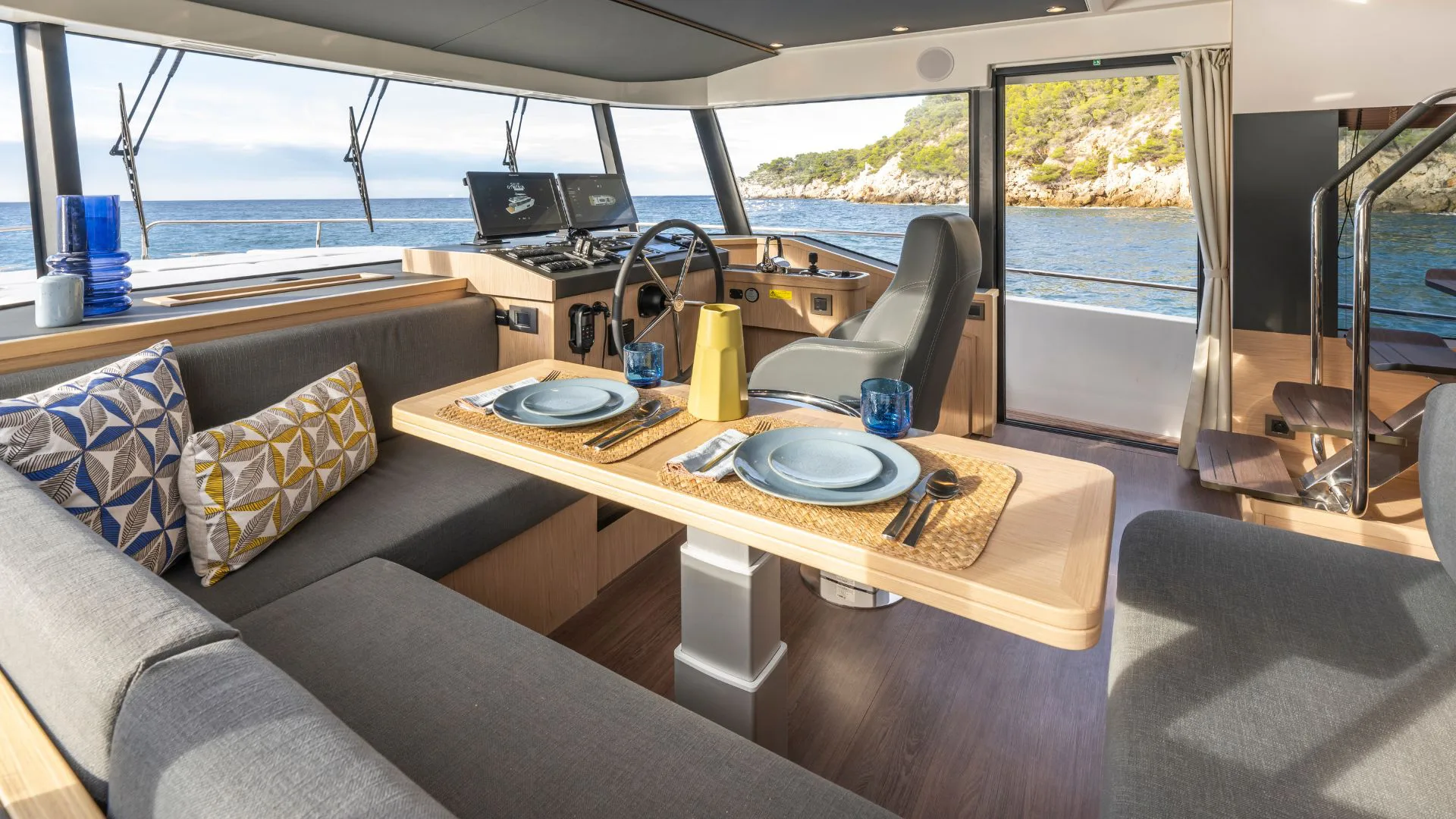 Beneteau Swift Trawler 54 Saloon