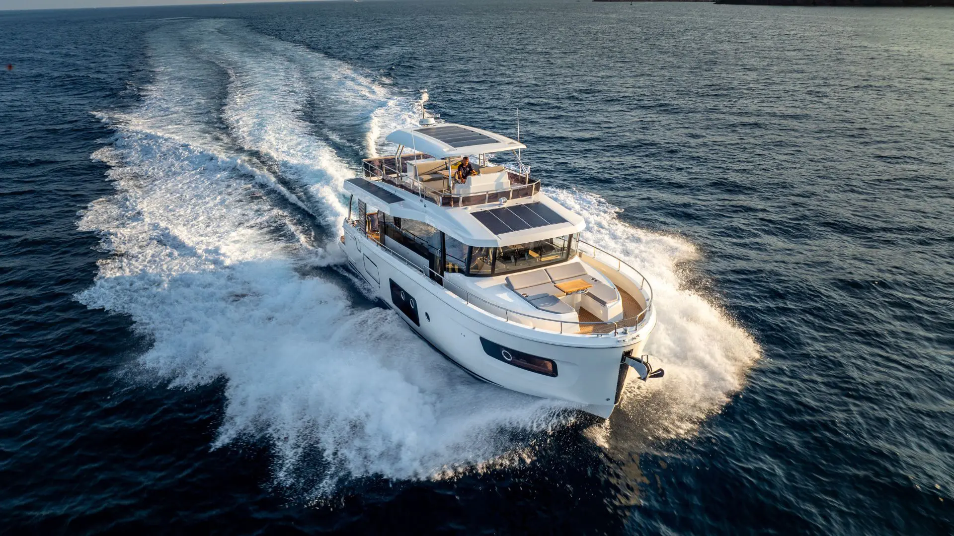 Beneteau Swift Trawler 54