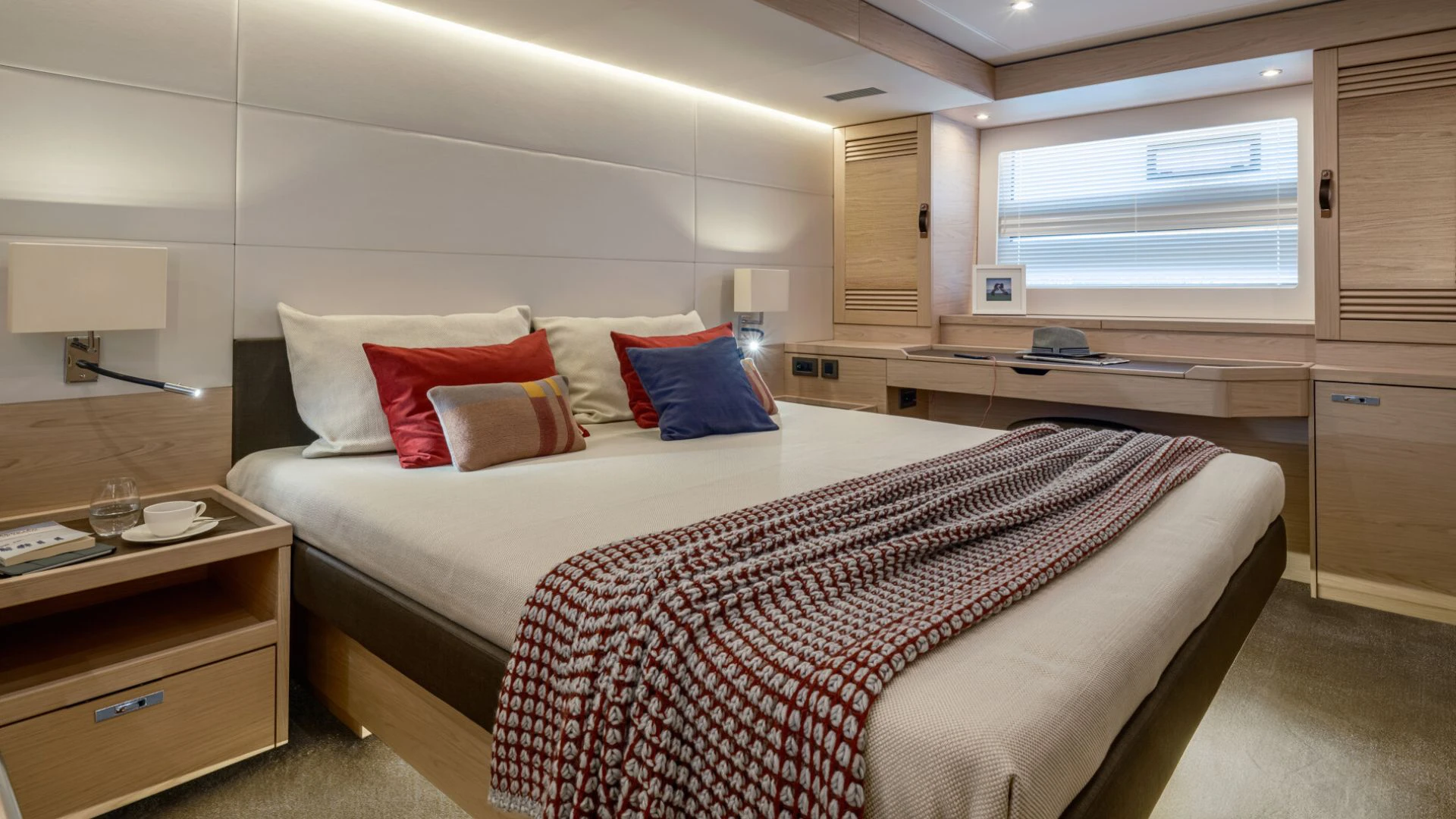Beneteau Grand Trawler 63 Owner's Cabin