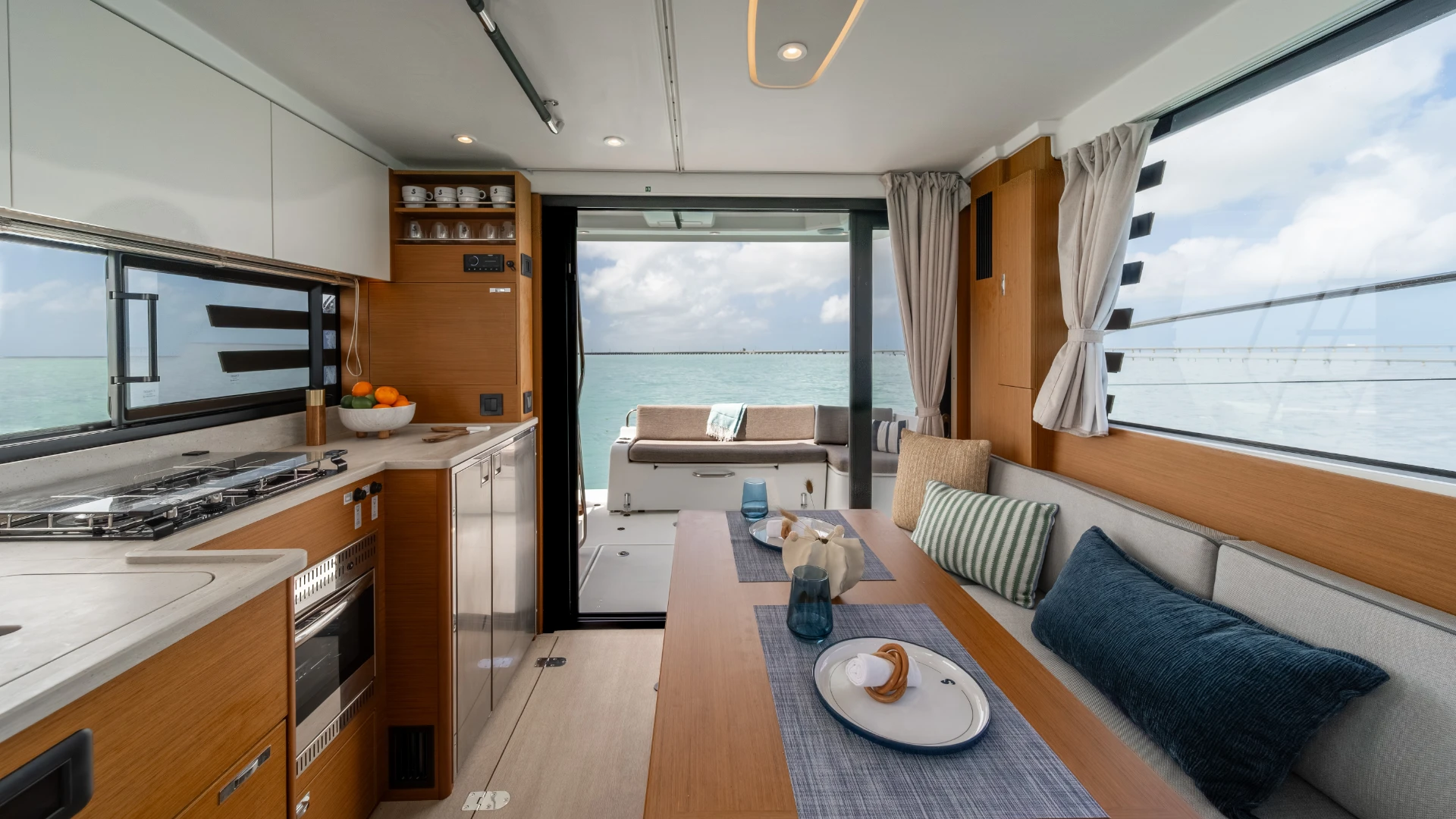 Beneteau Swift Trawler 37 Fly – Must Have Options - 20
