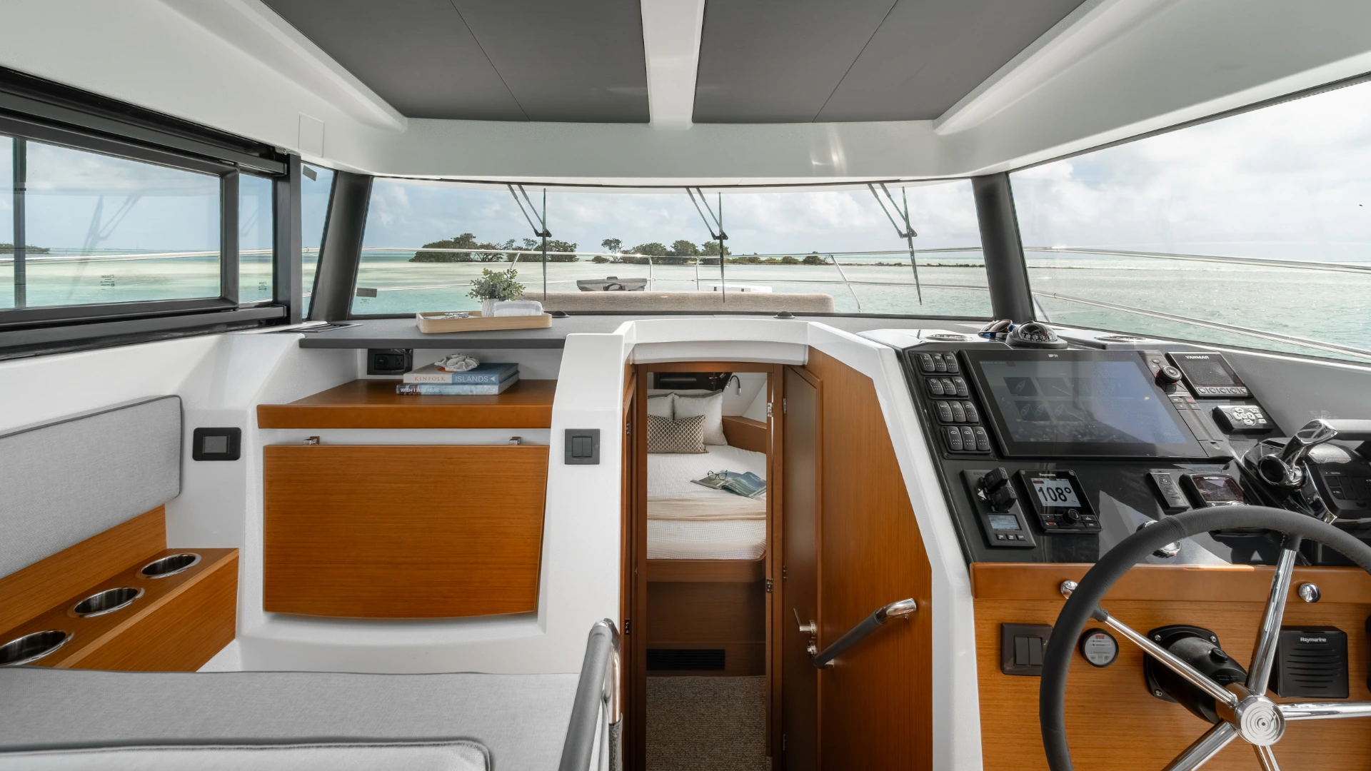 Beneteau Swift Trawler 37 Fly – Must Have Options - 21