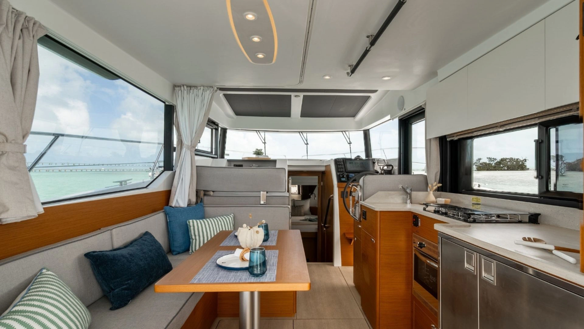 Beneteau Swift Trawler 37 Sedan Interior