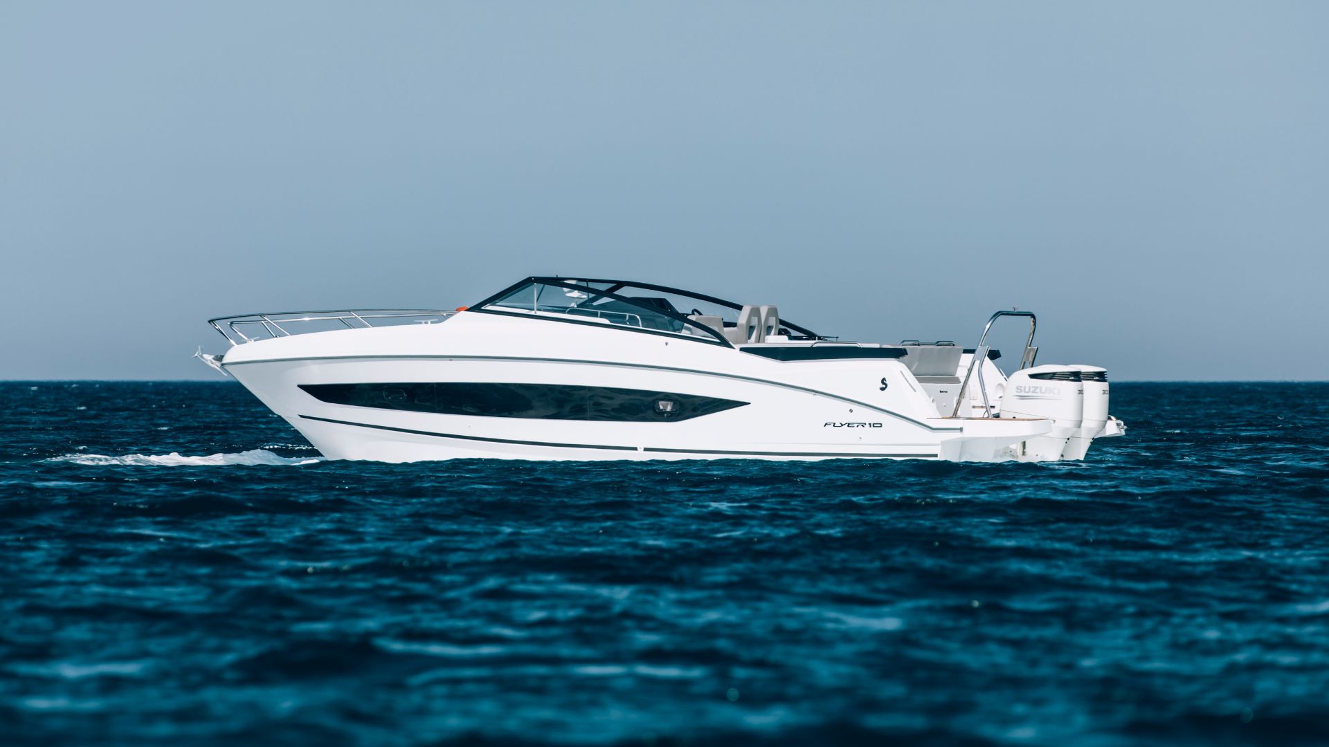 Flyer 10 on Water