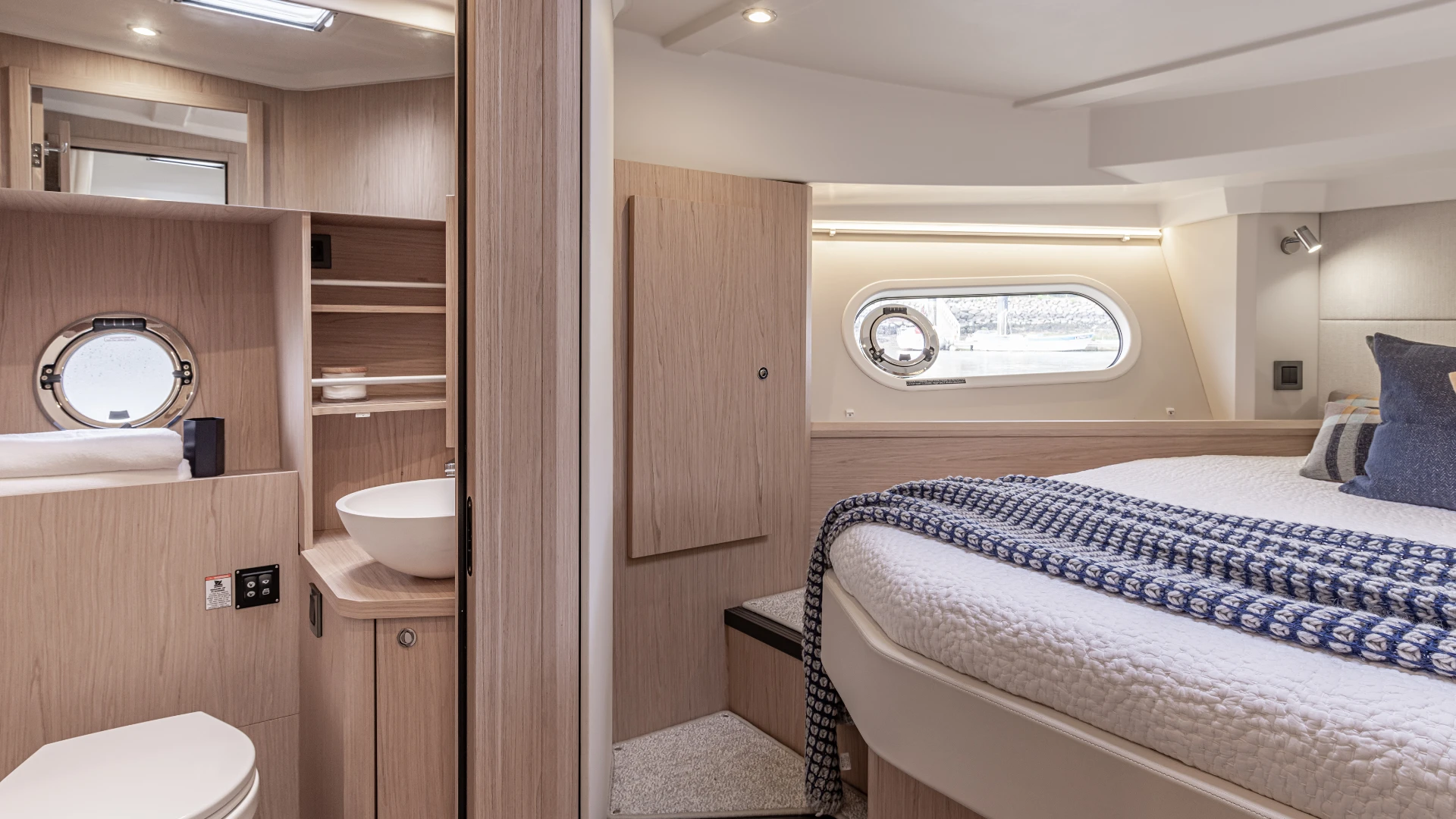 Beneteau Swift Trawler 41 Sedan – SPECIAL OFFER - 8