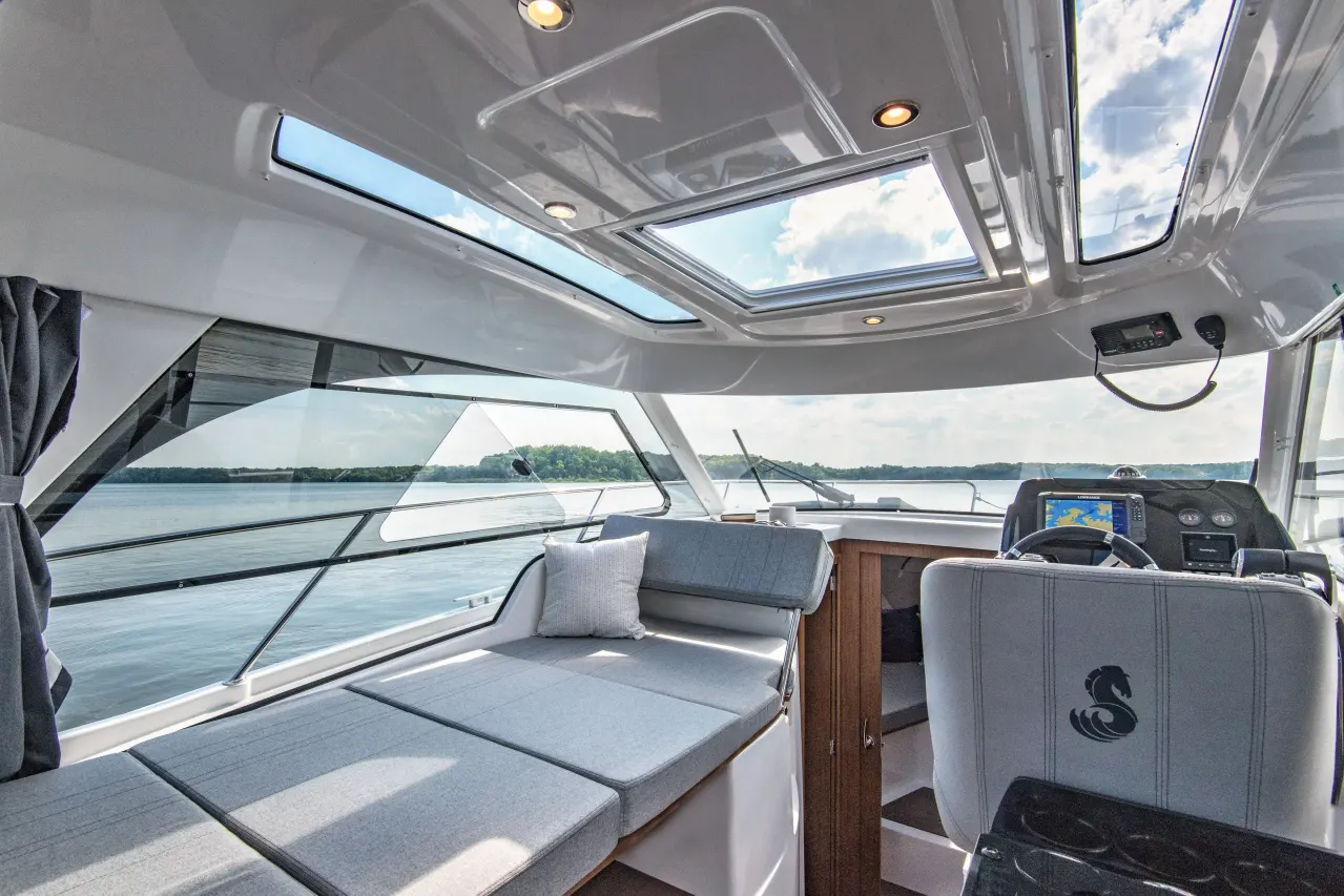 Beneteau Antares 9 - 11