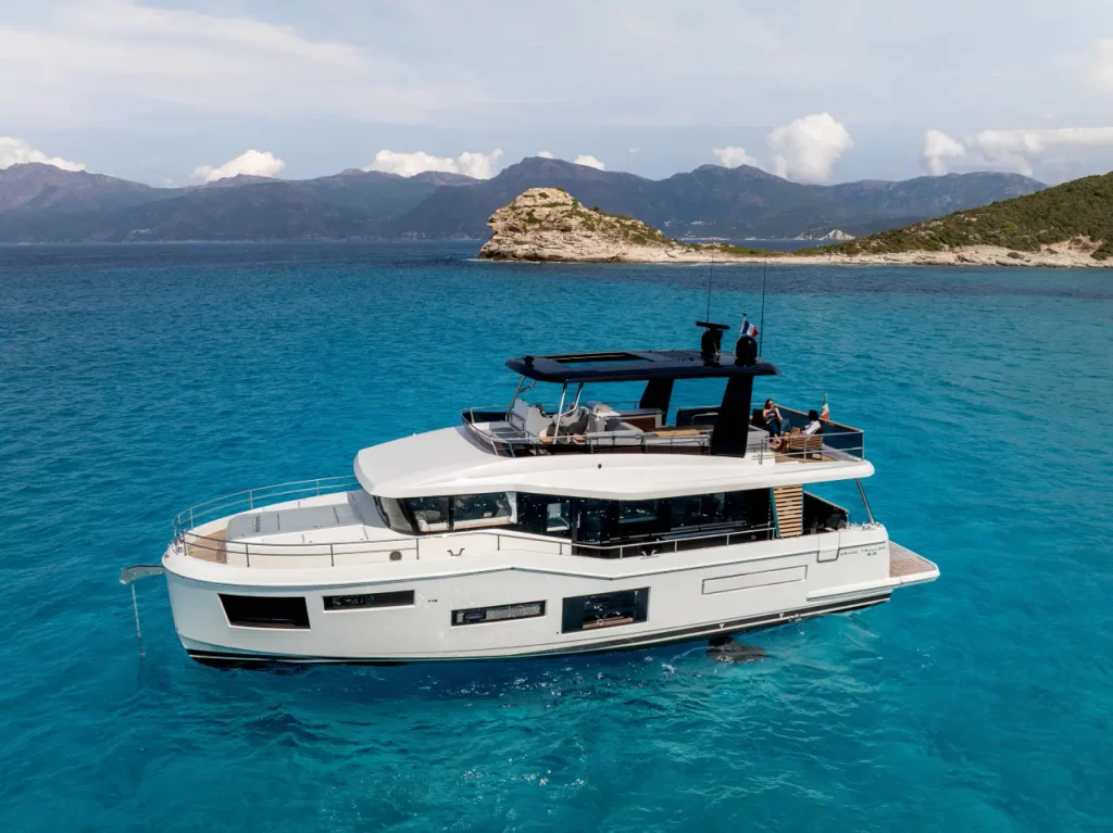 Beneteau Grand Trawler 63