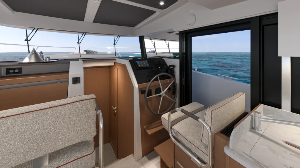 Swift Trawler 37 Sedan - Helm