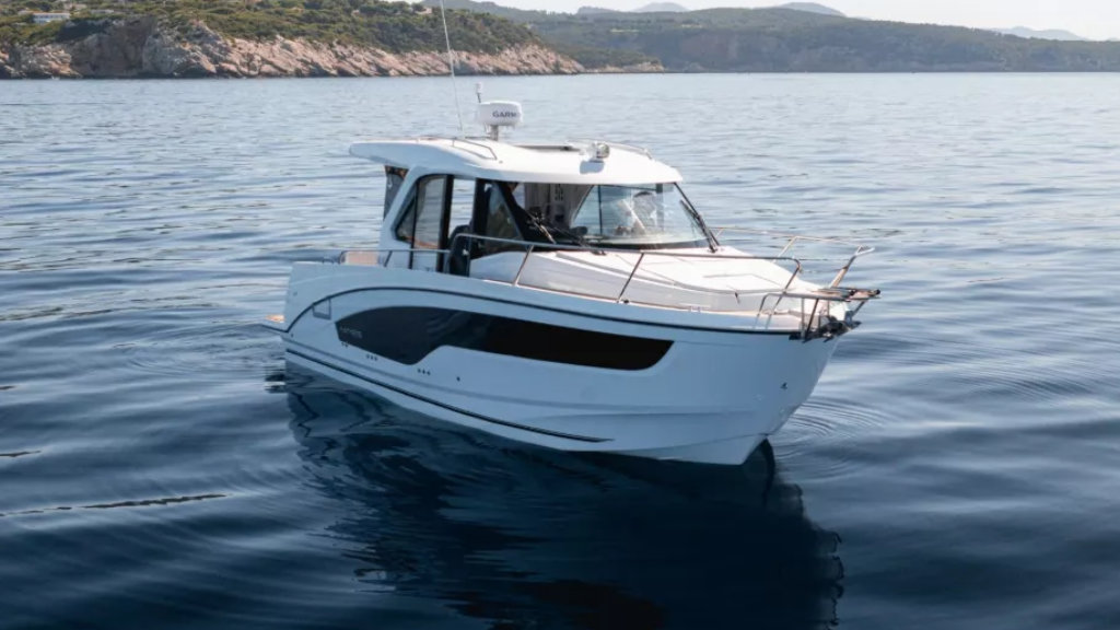 Beneteau Antares 9