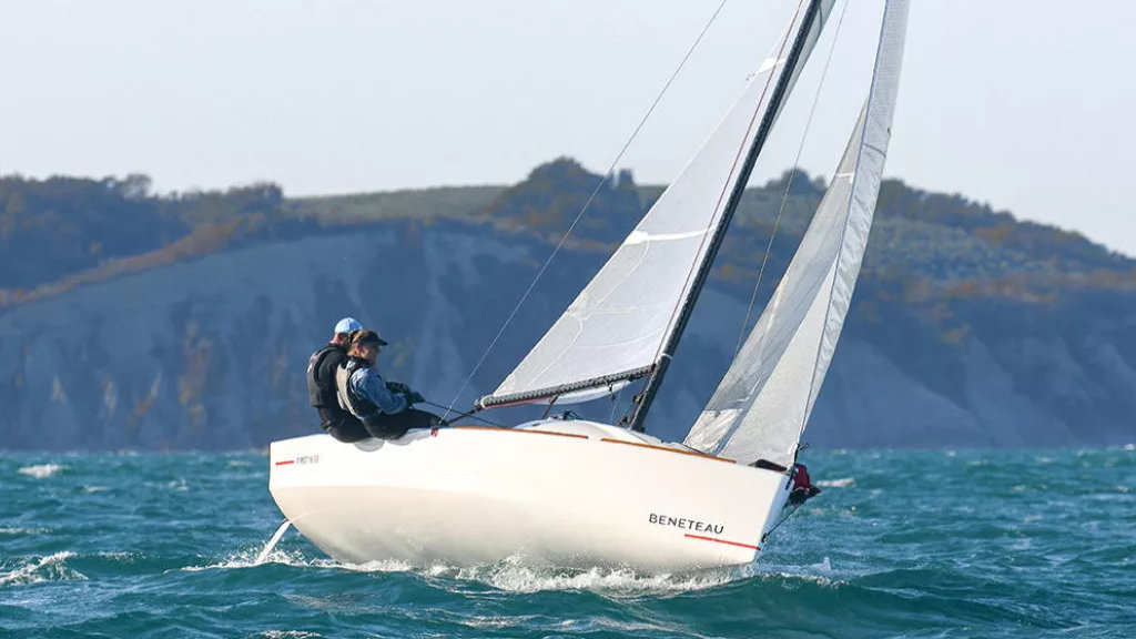 Beneteau First 18 SE