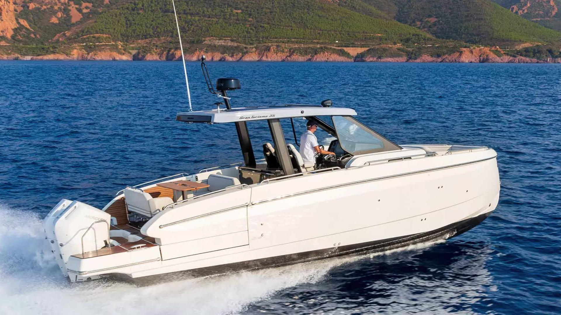 Beneteau Gran Turismo 35