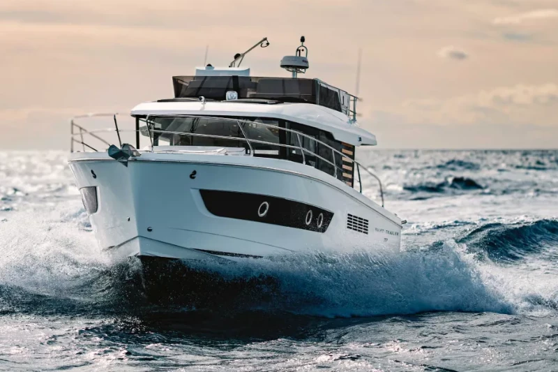 Beneteau Motorboats