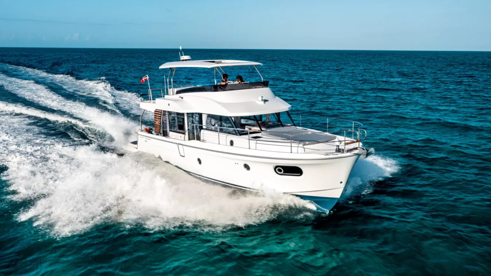 Beneteau Swift Trawler 48 Hero