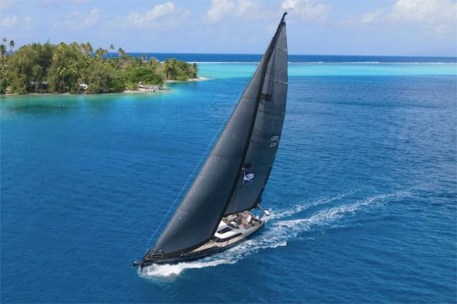 2009 Shipman 63