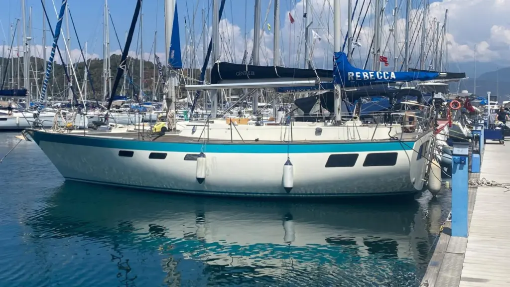 Oyster 39