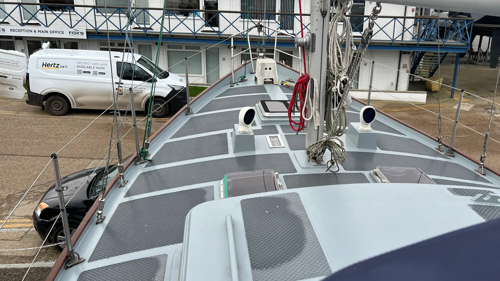 Tradewind 33 - 10