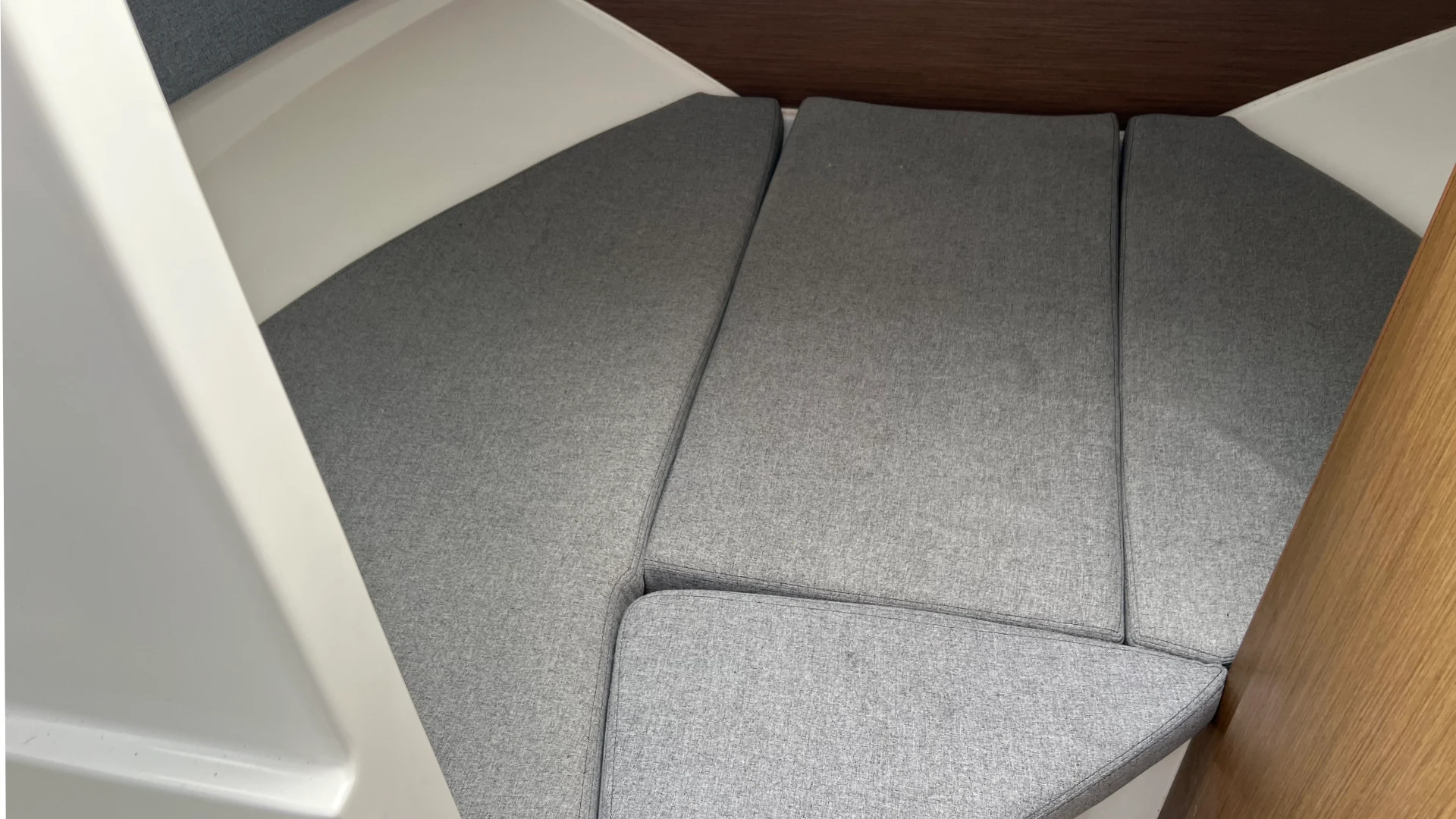 Beneteau Antares 8 - 4