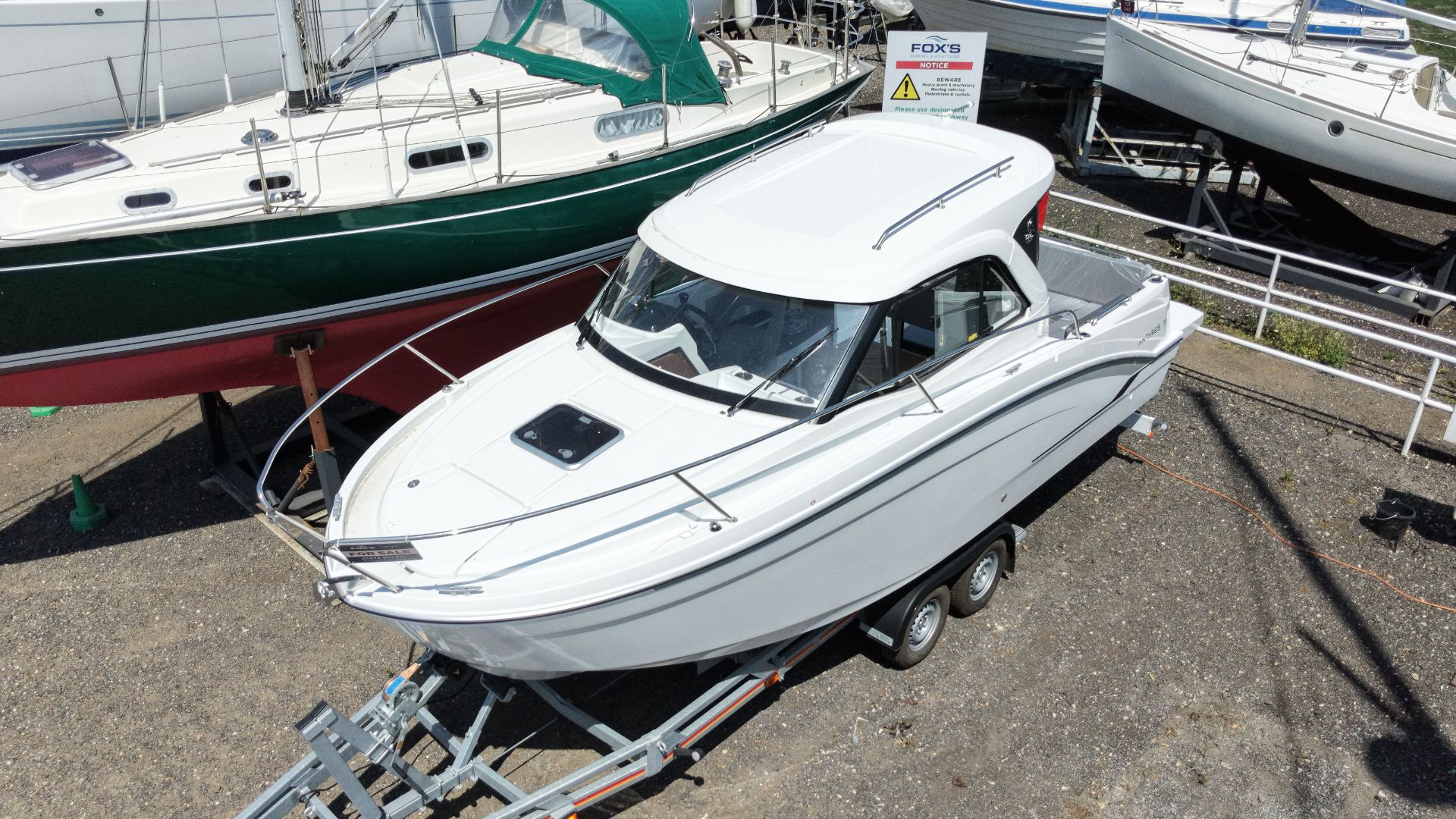 Beneteau Antares 7 OB – V2 – Must Have Options - 3