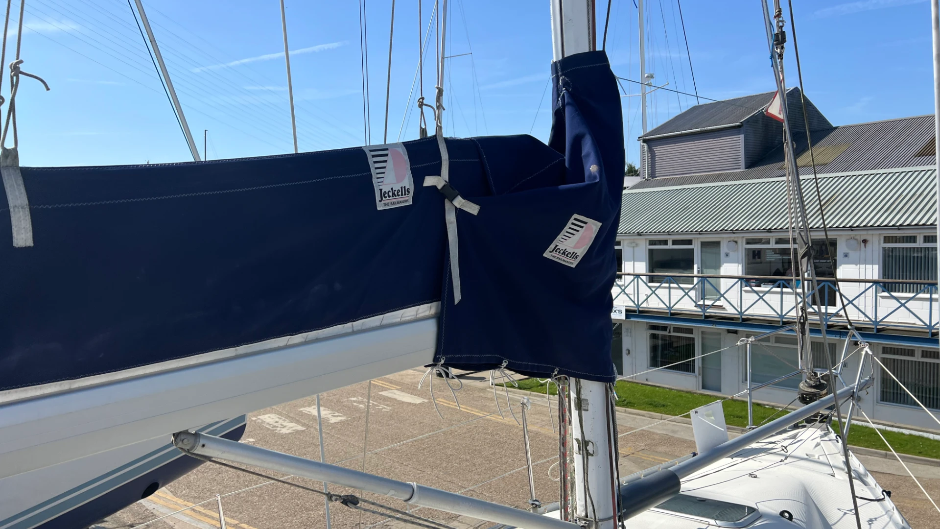 Beneteau First 310 - 23
