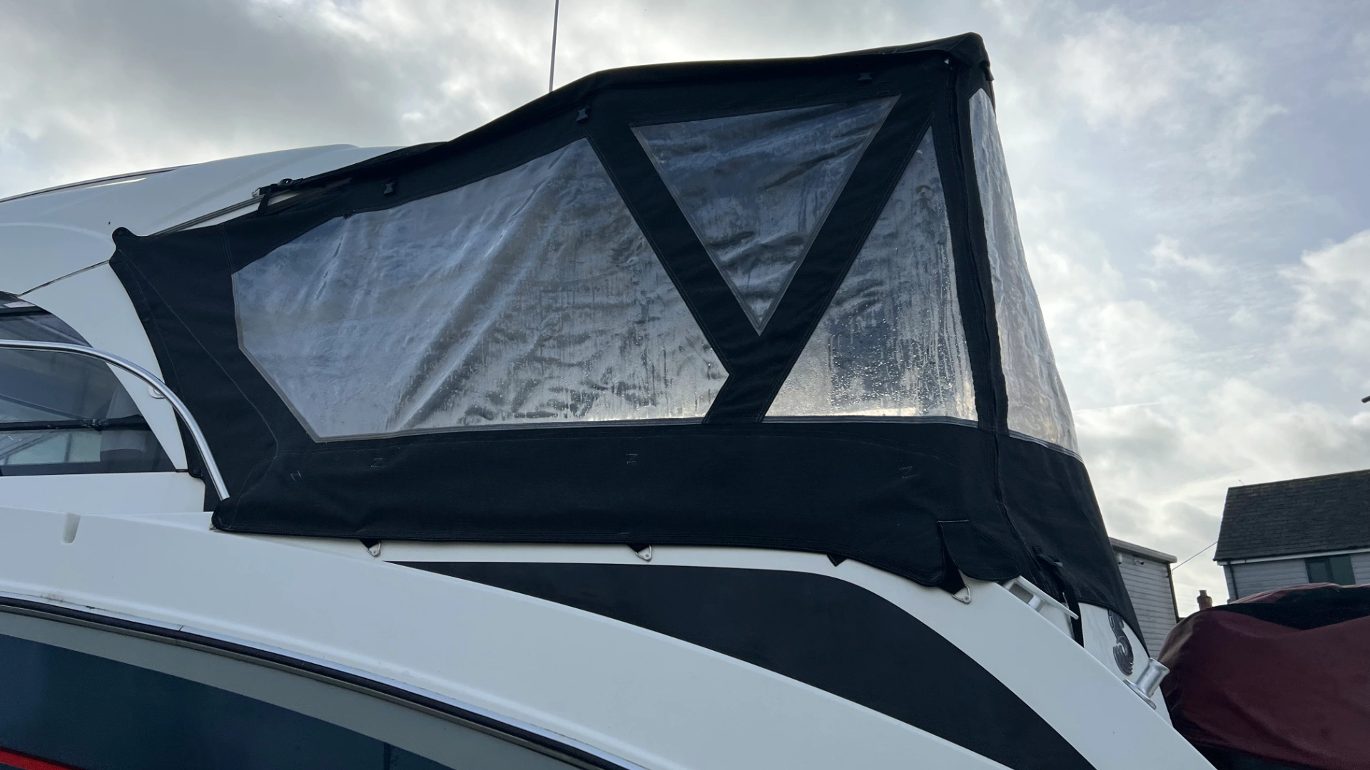 Beneteau Antares 8 - 17