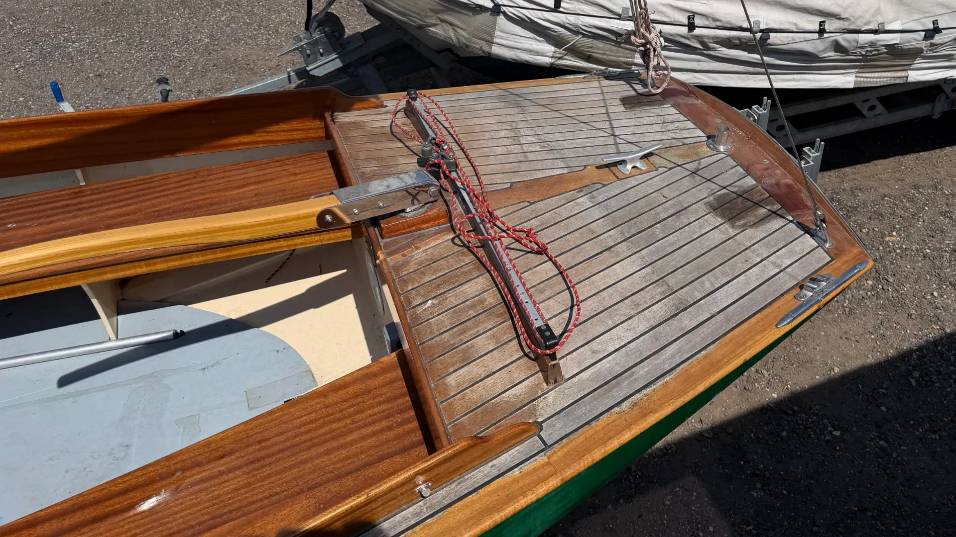 Classic Safe Harbour 12 - 5