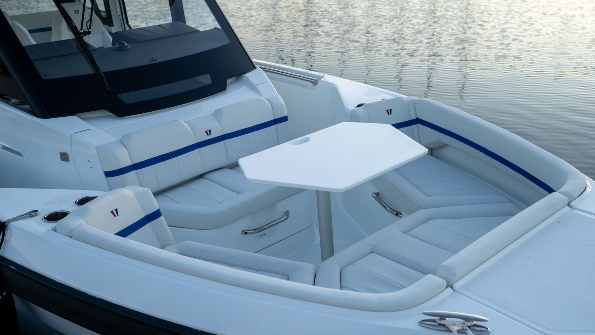 Wellcraft 28 Explorer - 13