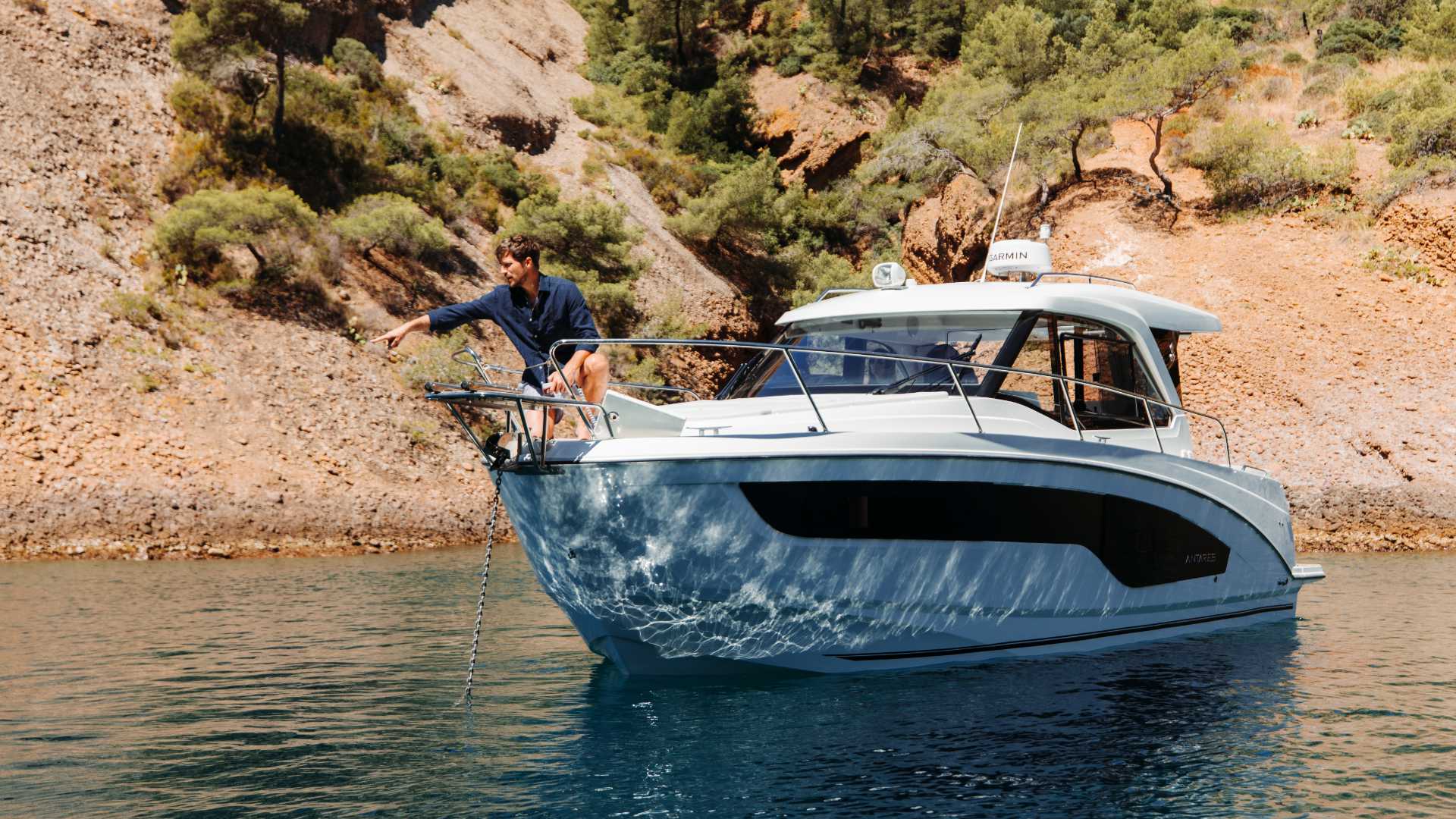 Beneteau Antares 9 – V2 – Ultimate Spec - 17