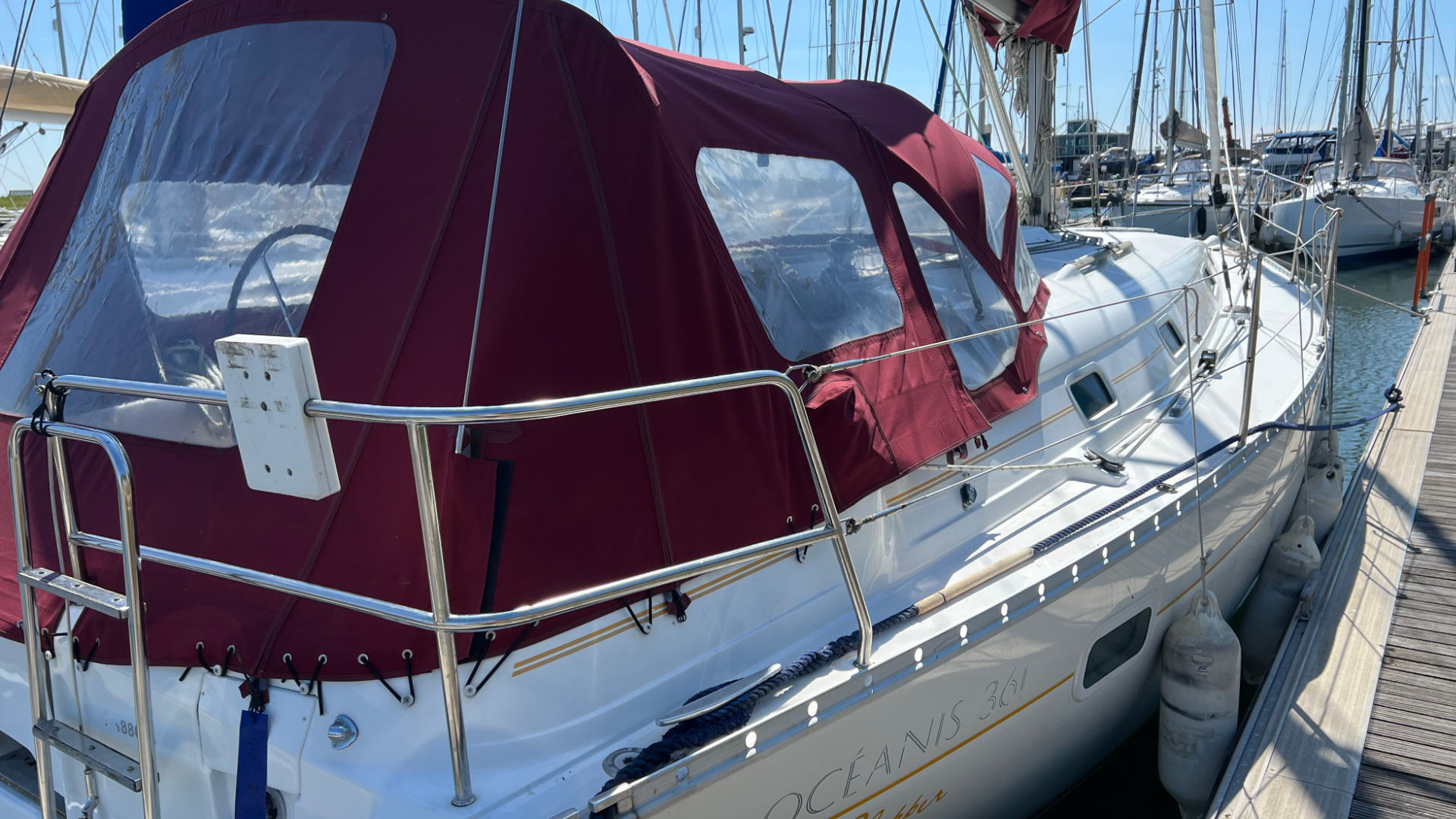Beneteau Oceanis Clipper 361 - 17