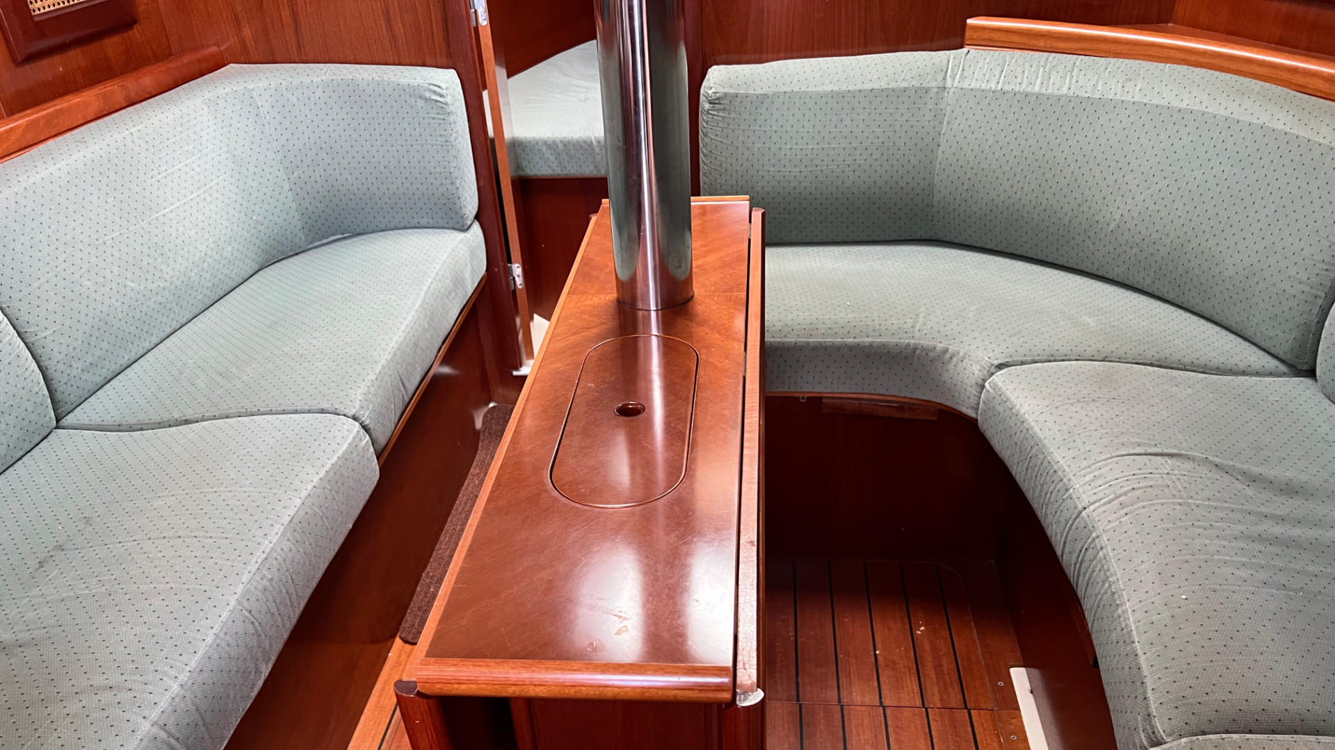 Beneteau Oceanis Clipper 361 - 6