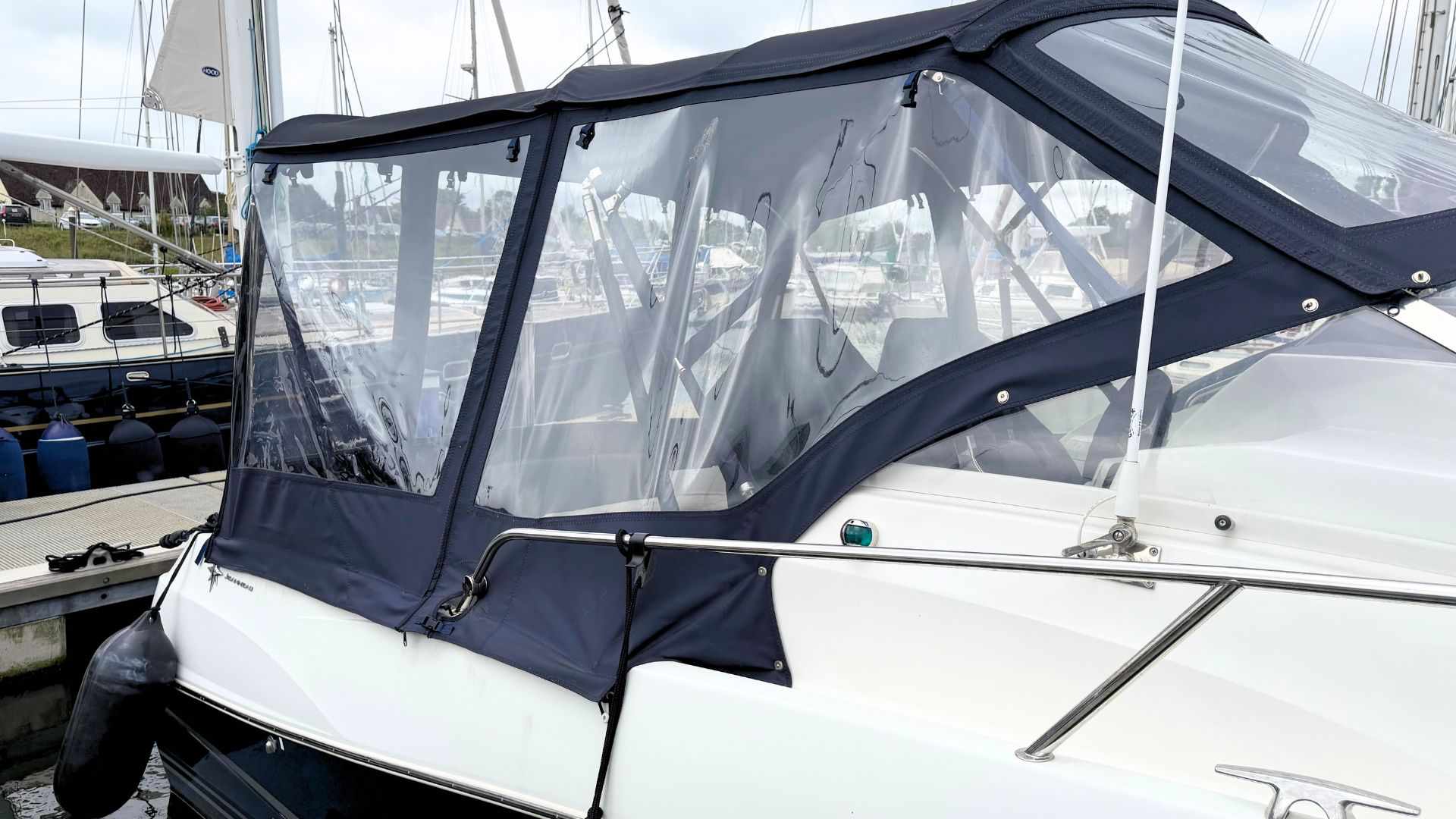 Jeanneau Cap Camarat 8.5 WA - 5