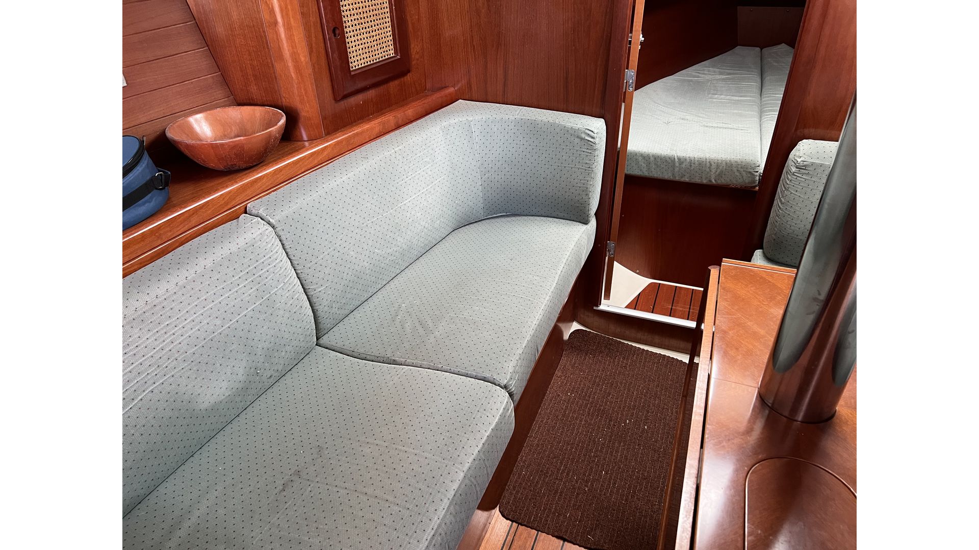 Beneteau Oceanis Clipper 361 - 12