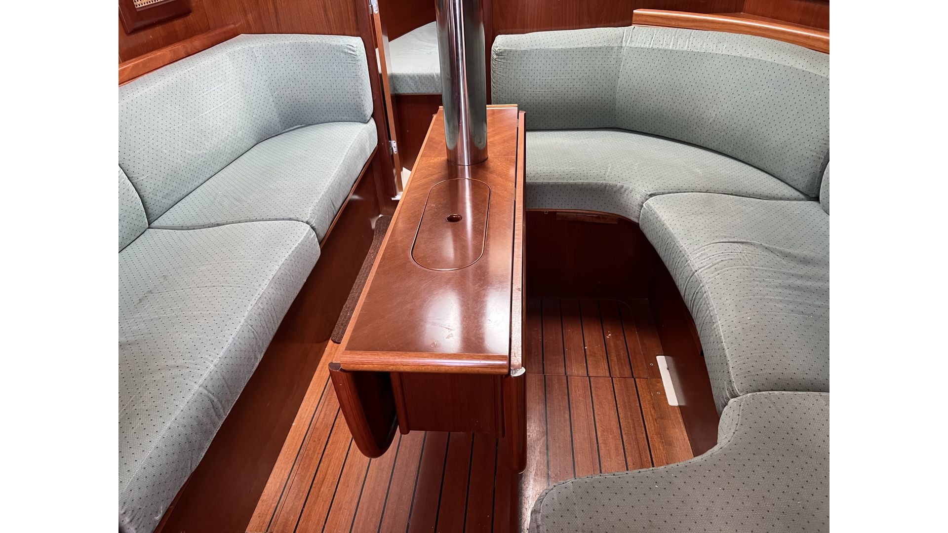Beneteau Oceanis Clipper 361 - 14