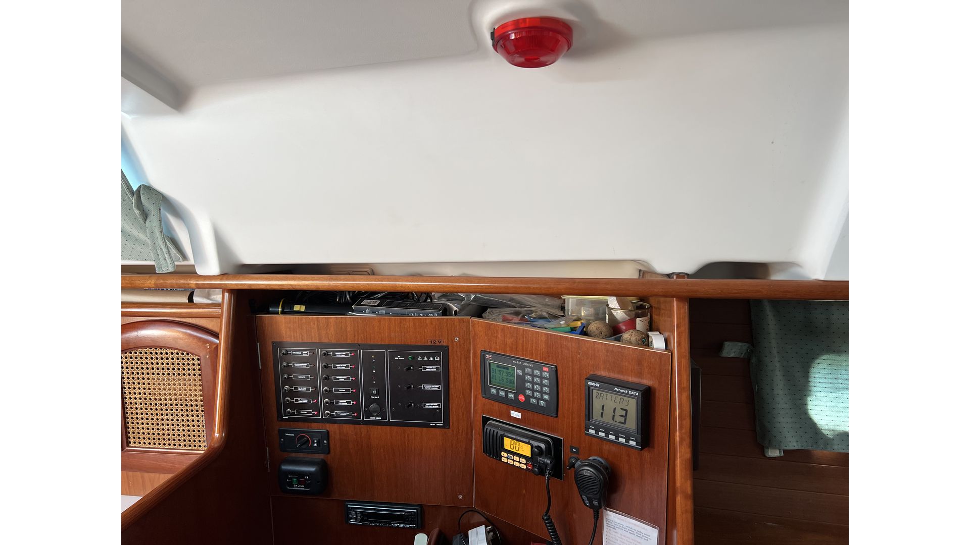 Beneteau Oceanis Clipper 361 - 18