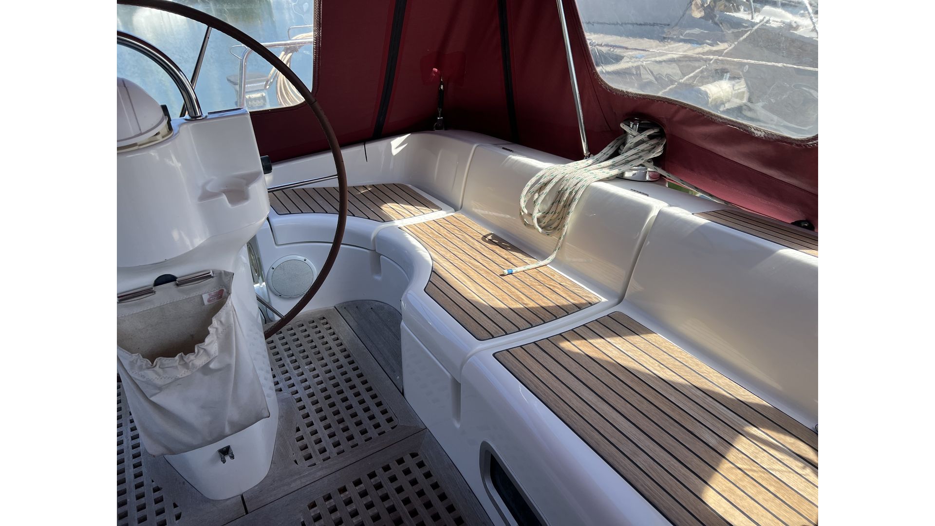 Beneteau Oceanis Clipper 361 - 34