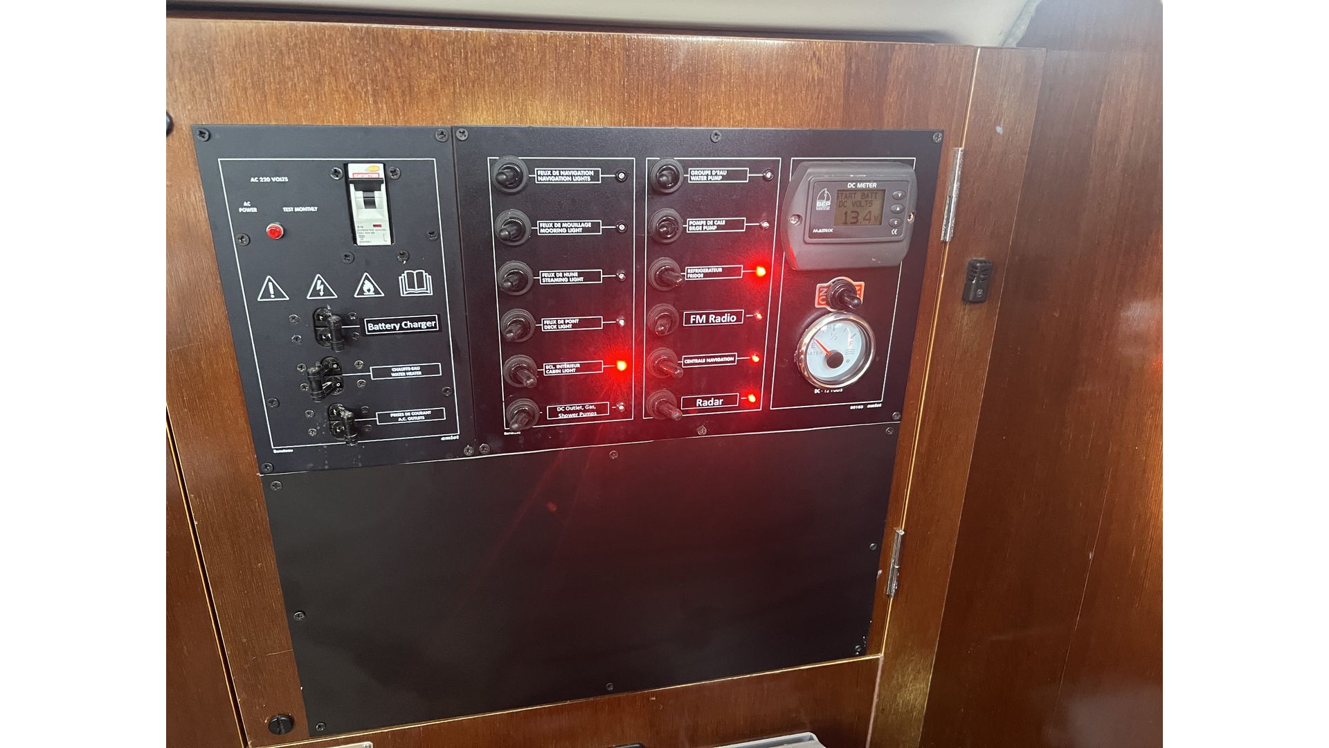 Beneteau Oceanis Clipper 381 - 28