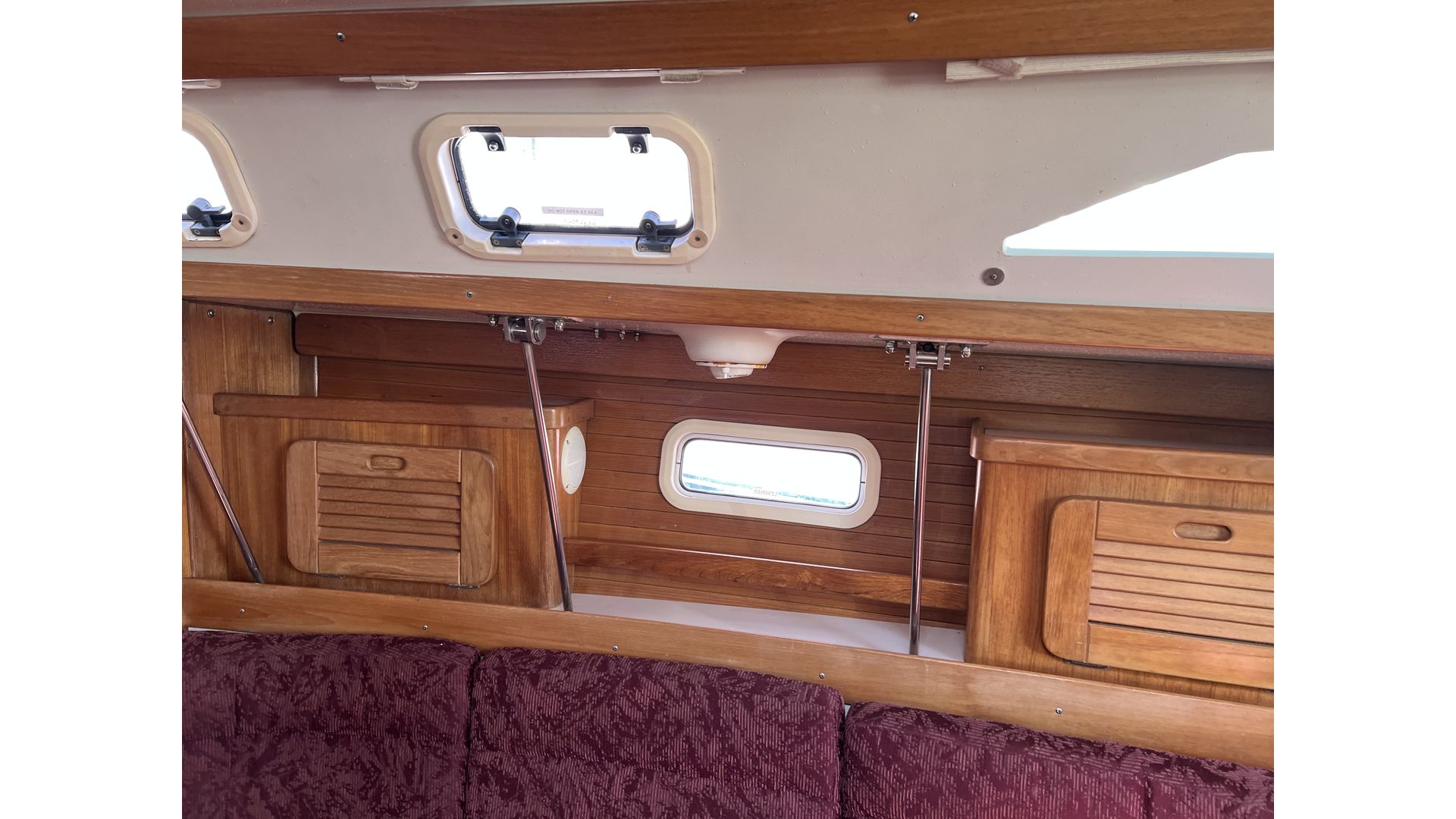 Catalina 34 MkII - 16