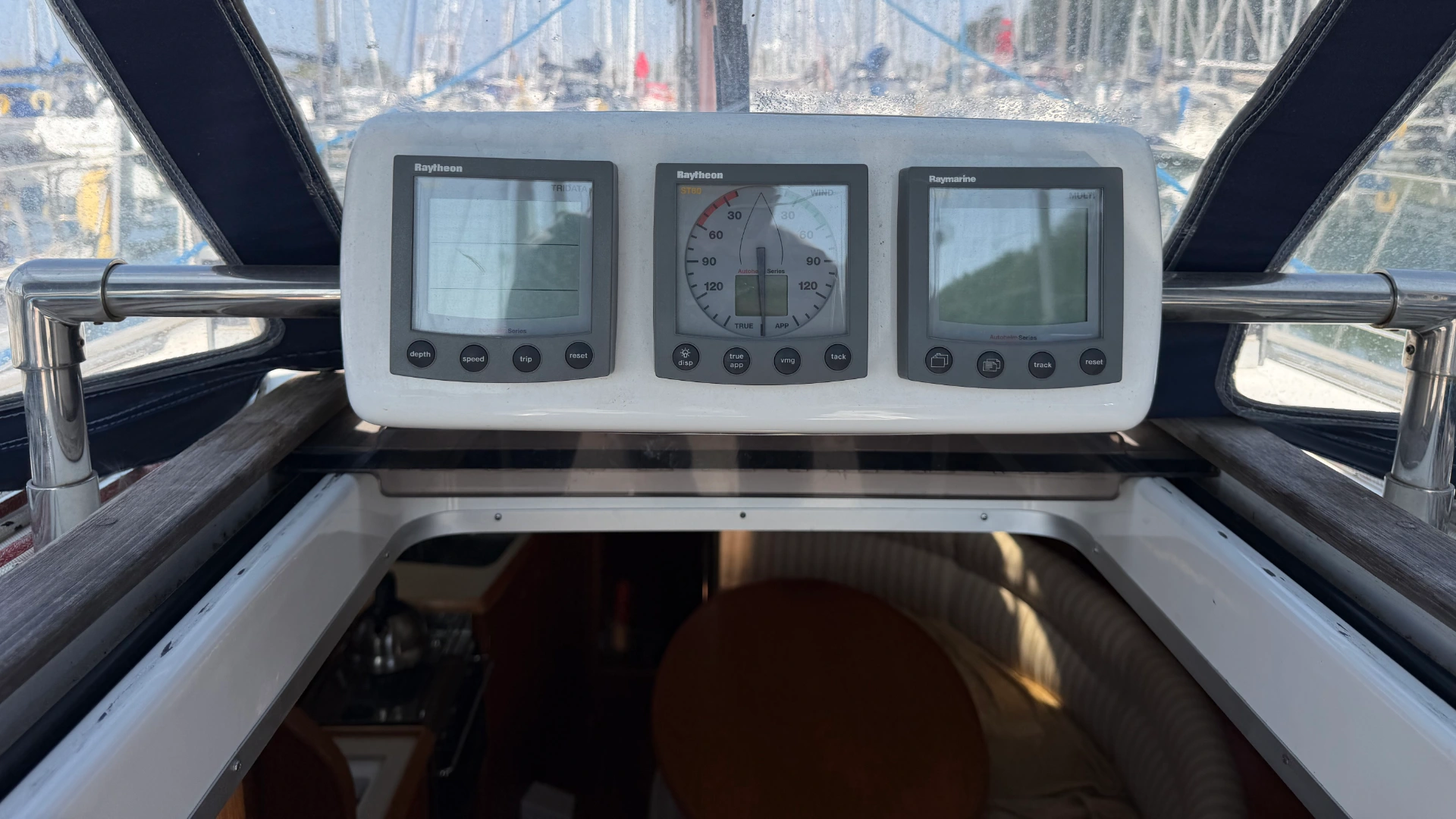 Jeanneau Sun Odyssey 34.2 - 22