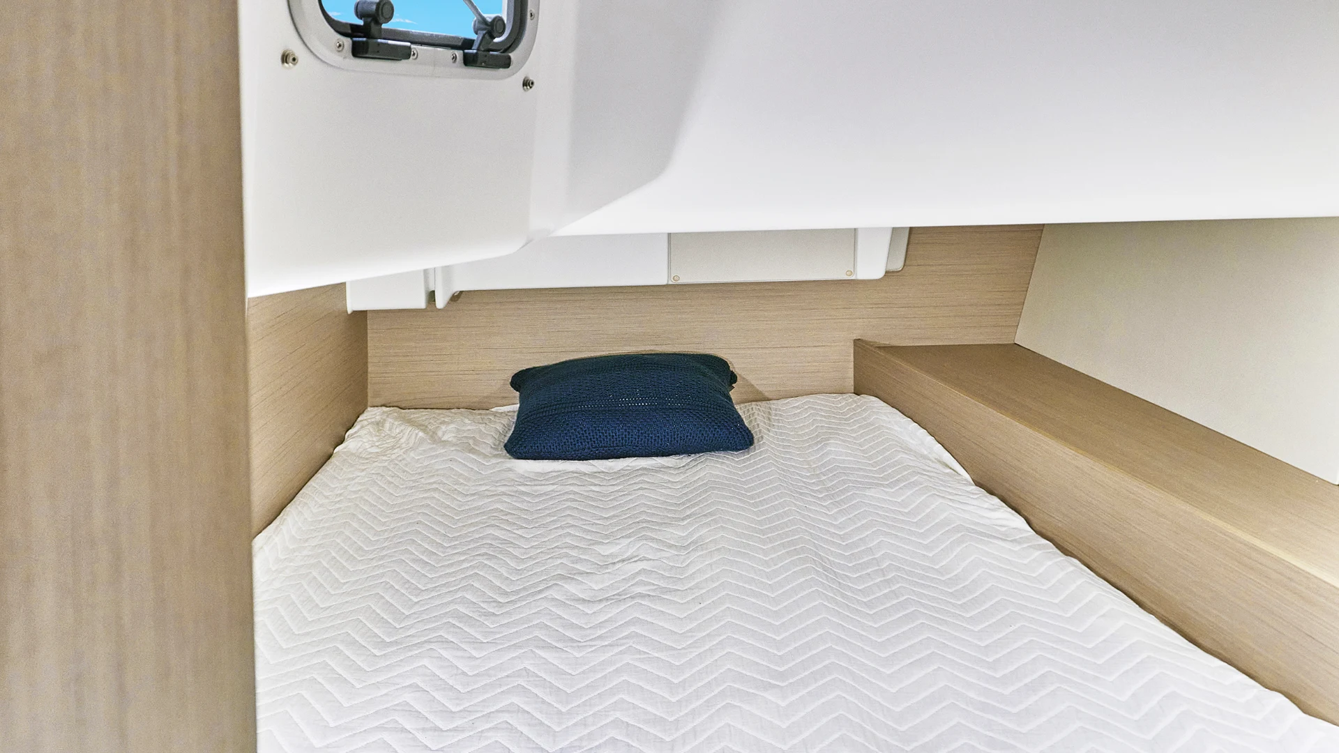 Beneteau Oceanis 34.1 – Ultimate Spec - 11