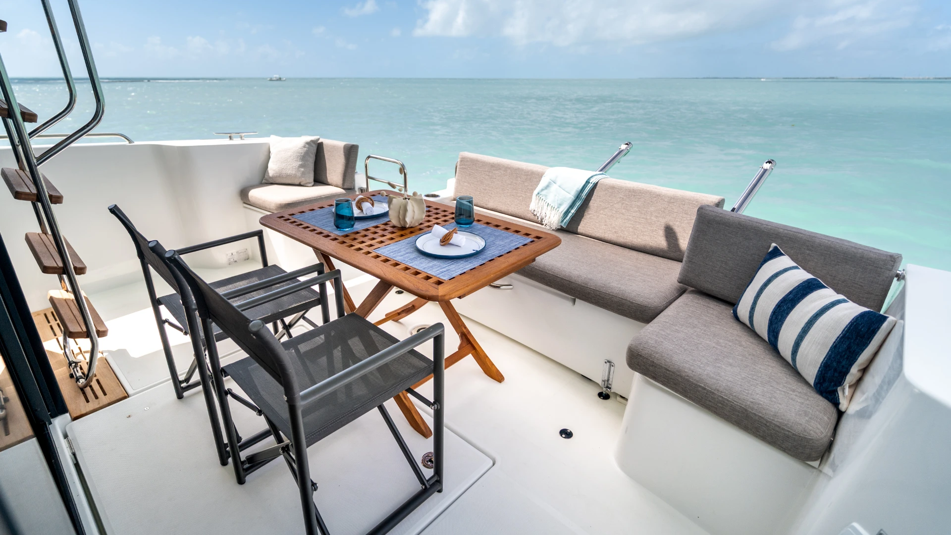 Beneteau Swift Trawler 37 Fly – Ultimate Spec - 15