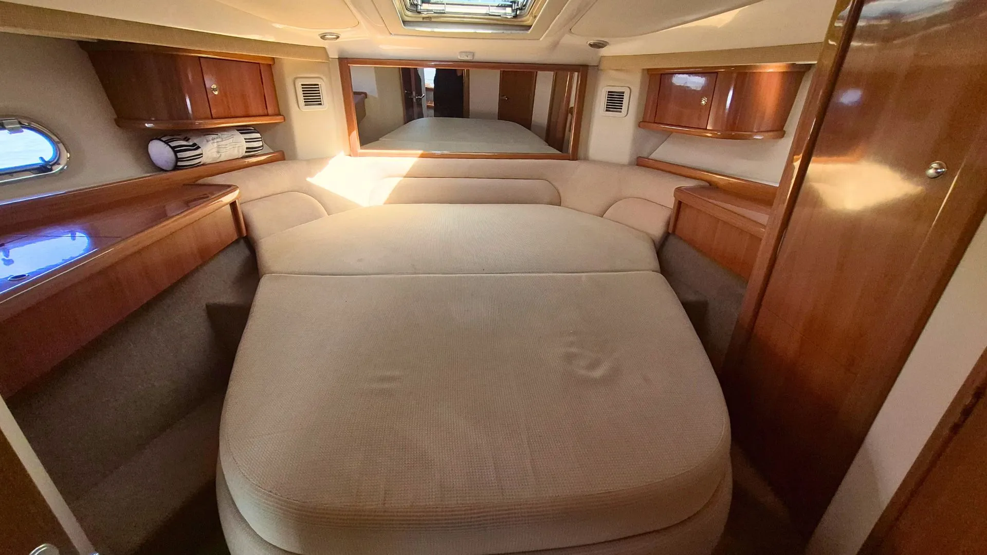 Sealine F37 - 28