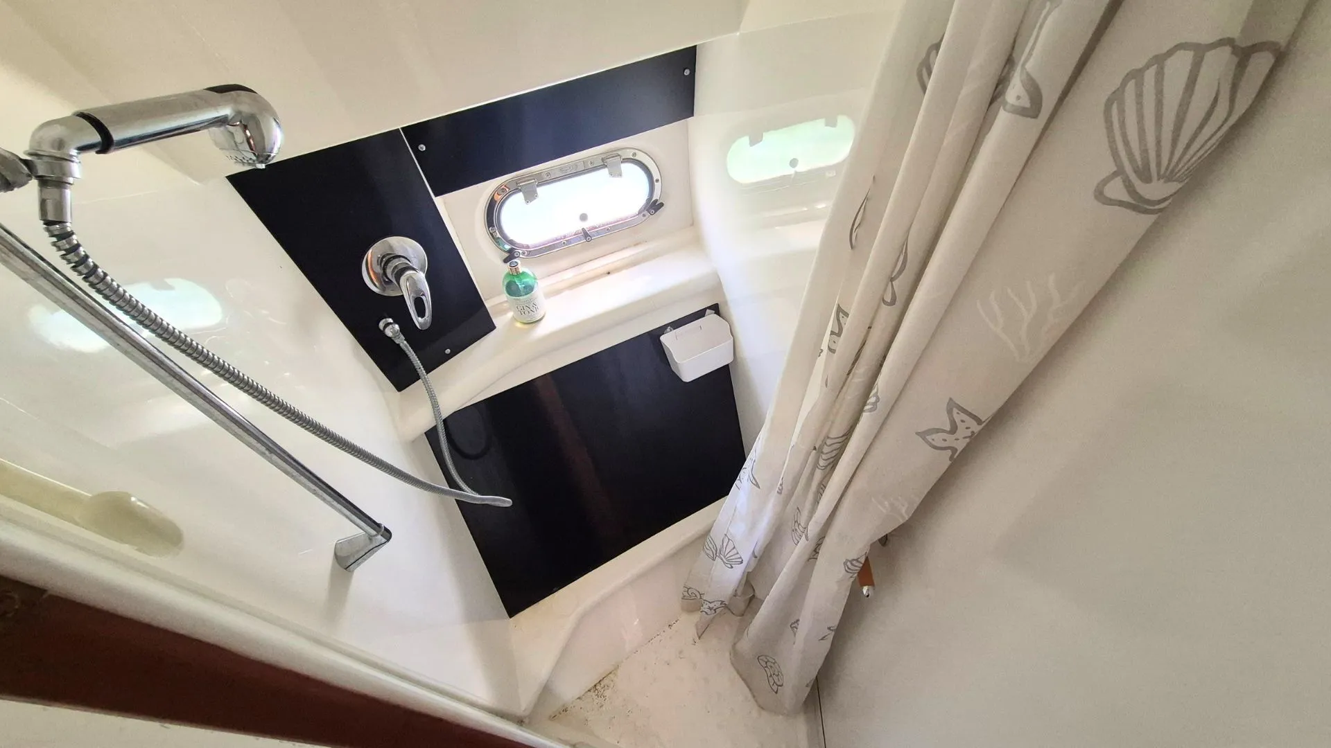 Sealine F37 - 30
