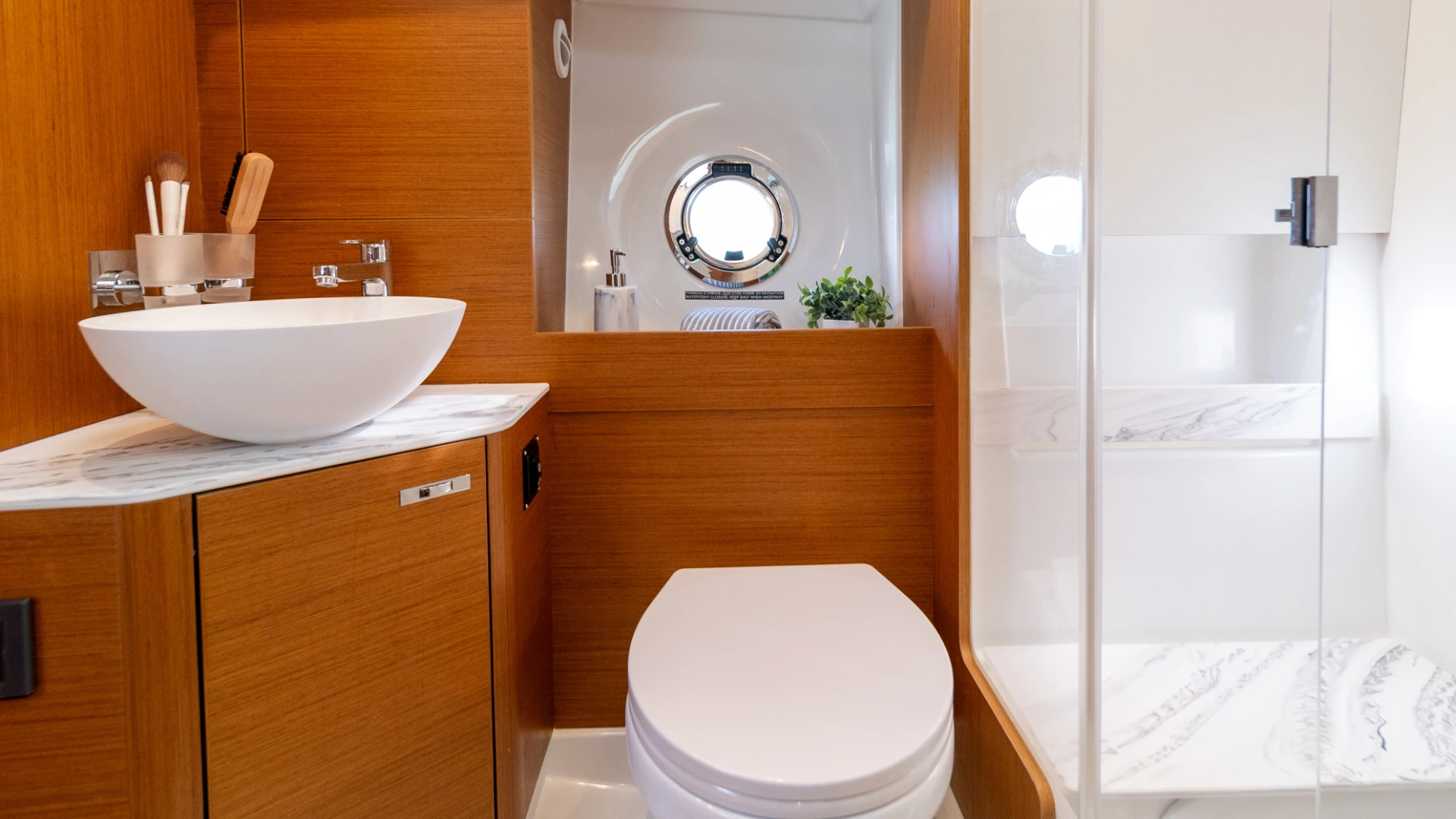 Beneteau Swift Trawler 37 Fly – Ultimate Spec - 7