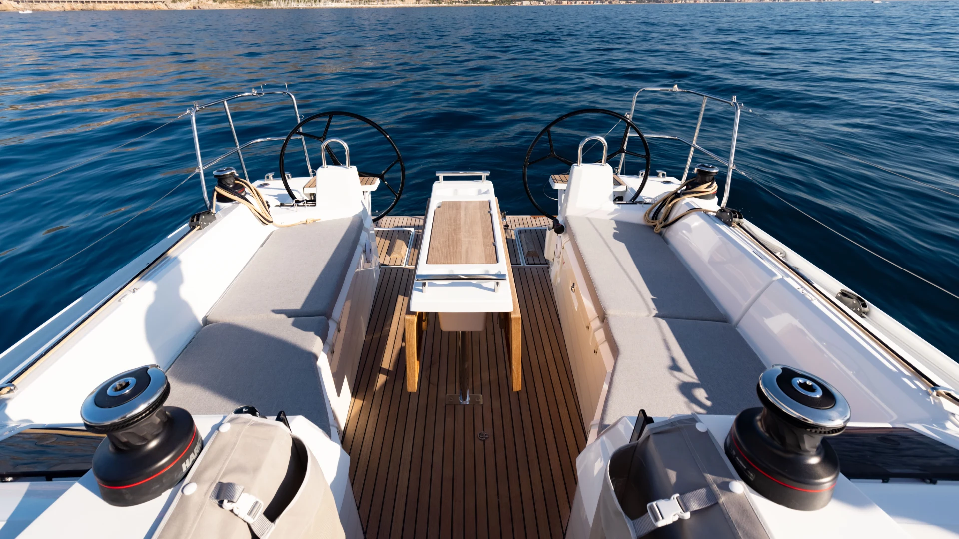 Beneteau Oceanis 34.1 – Ultimate Spec - 12