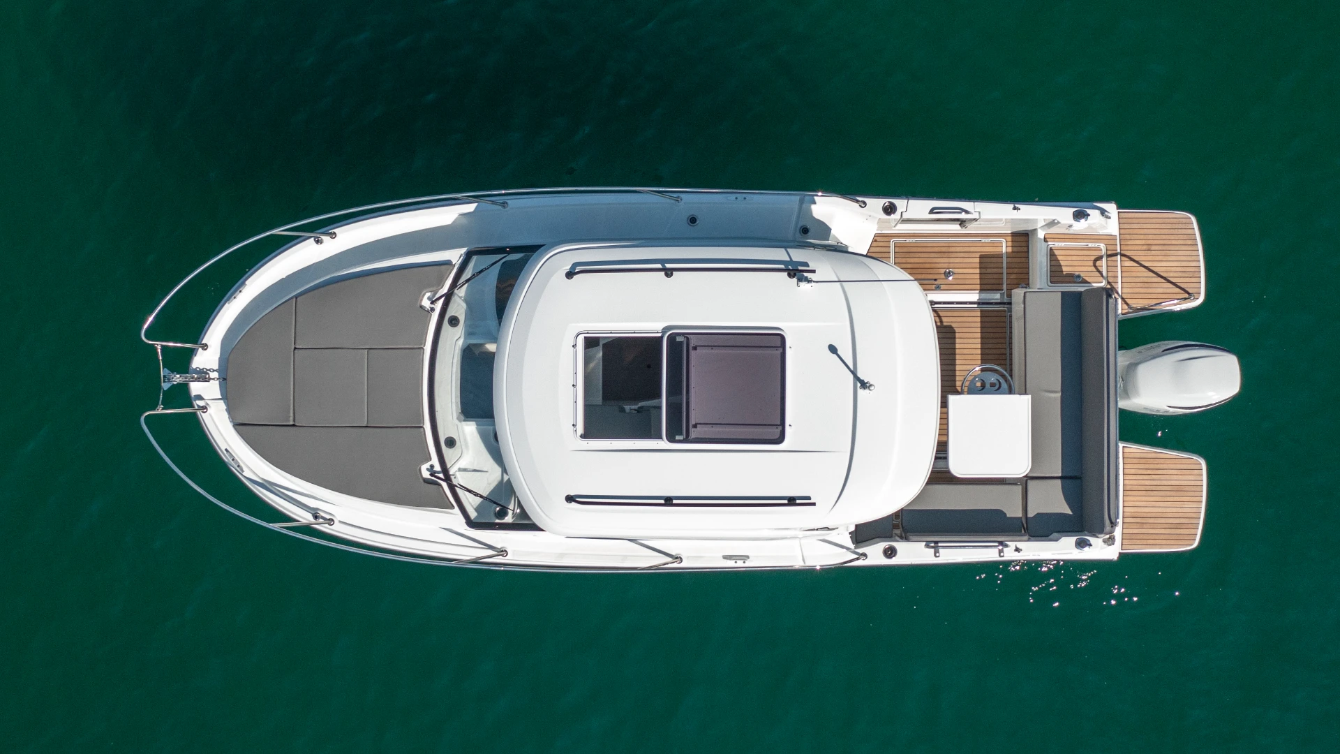 Beneteau Antares 8 – Ultimate Spec - 4