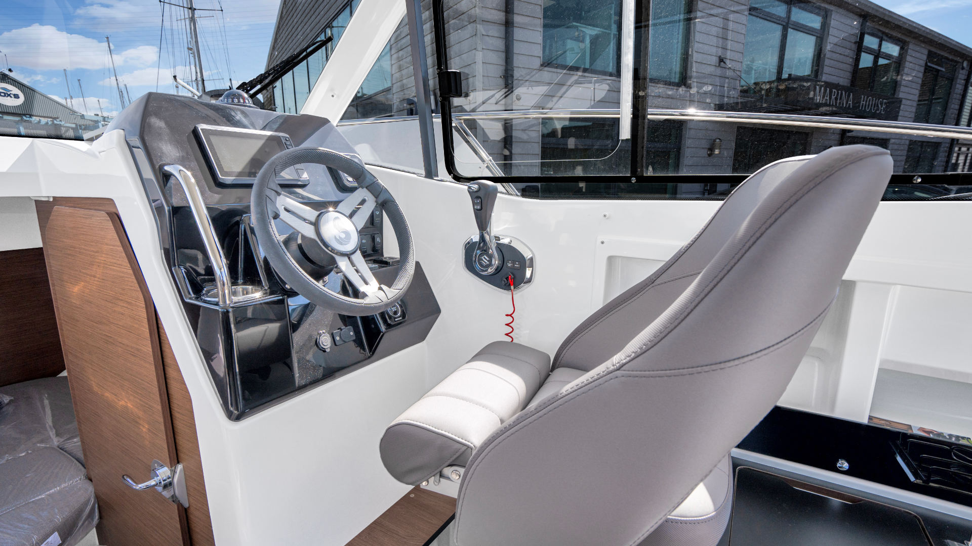 Beneteau Antares 7 OB – V2 – Ultimate Spec - 6