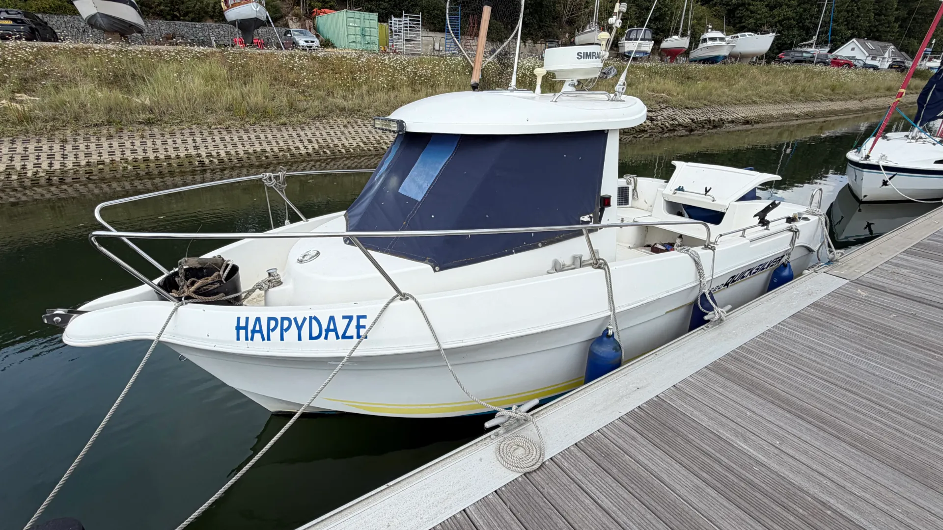 Quicksilver 620 Pilot House - 16