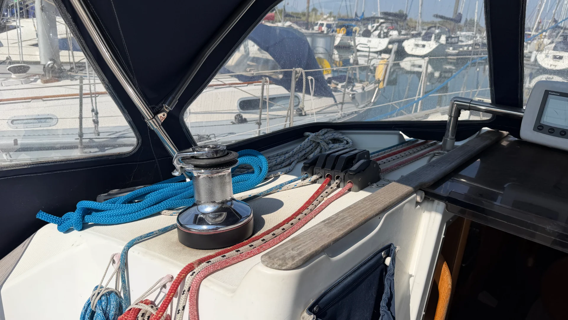 Jeanneau Sun Odyssey 34.2 - 21